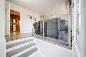 21 Lakeland Drive