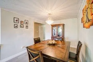 21 Lakeland Drive