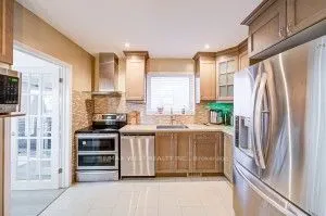 21 Lakeland Drive