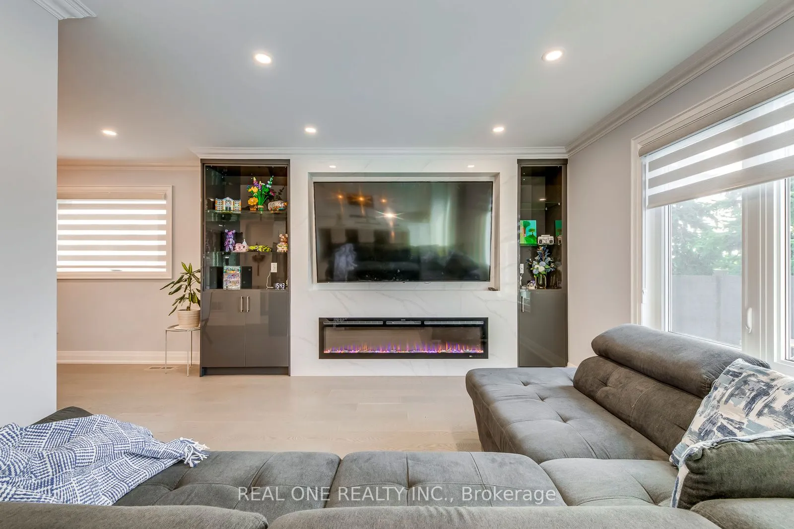 6150 Duford Drive