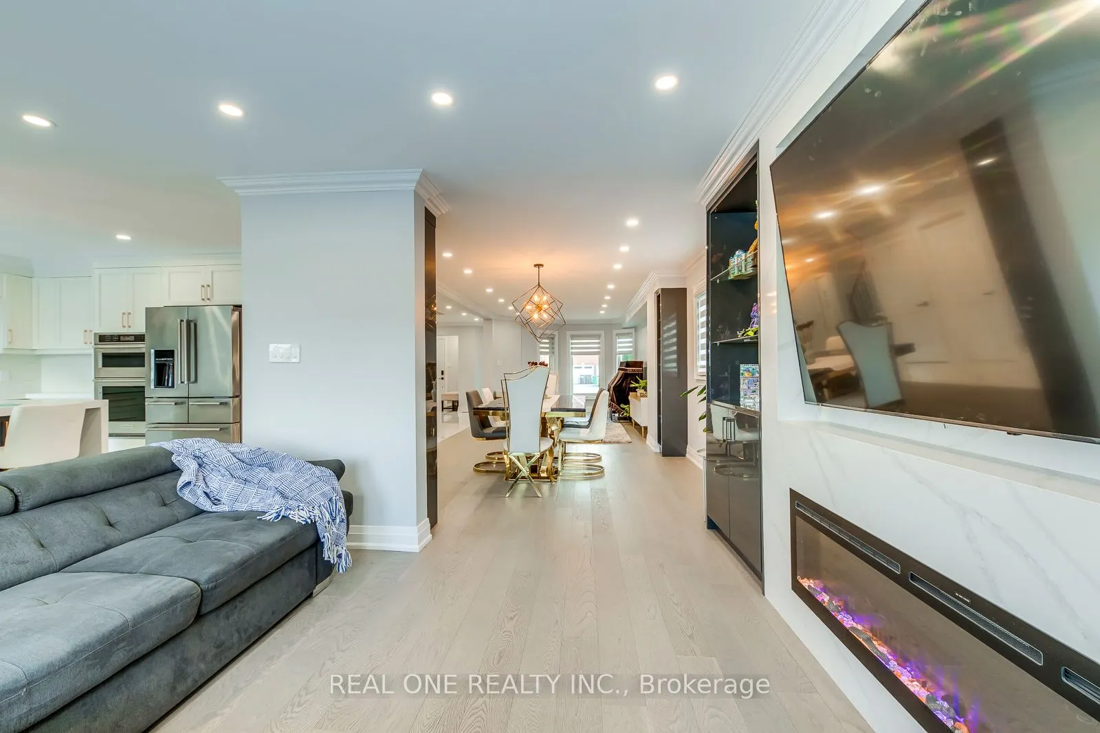 6150 Duford Drive
