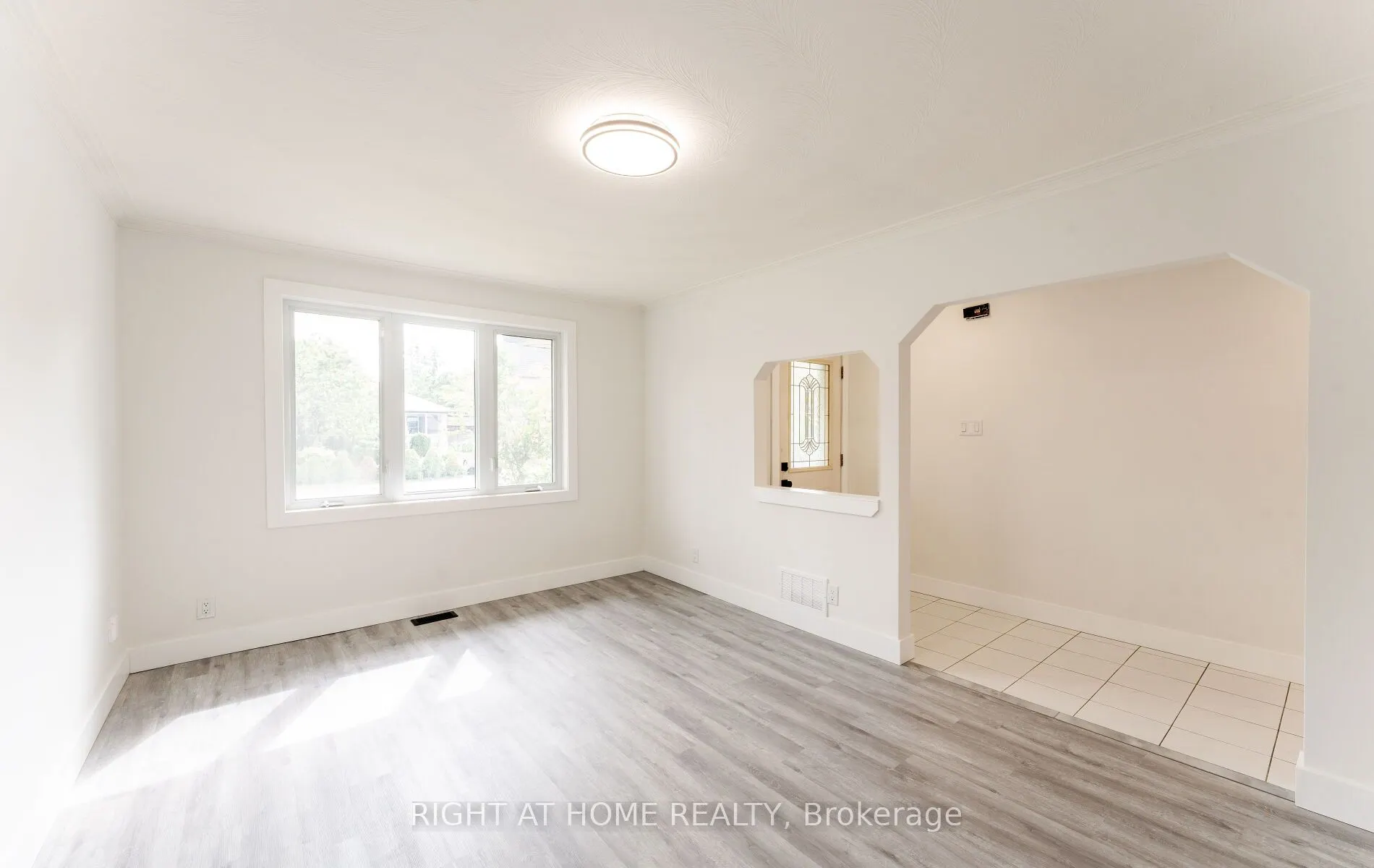22 Pleasant Home Boulevard
