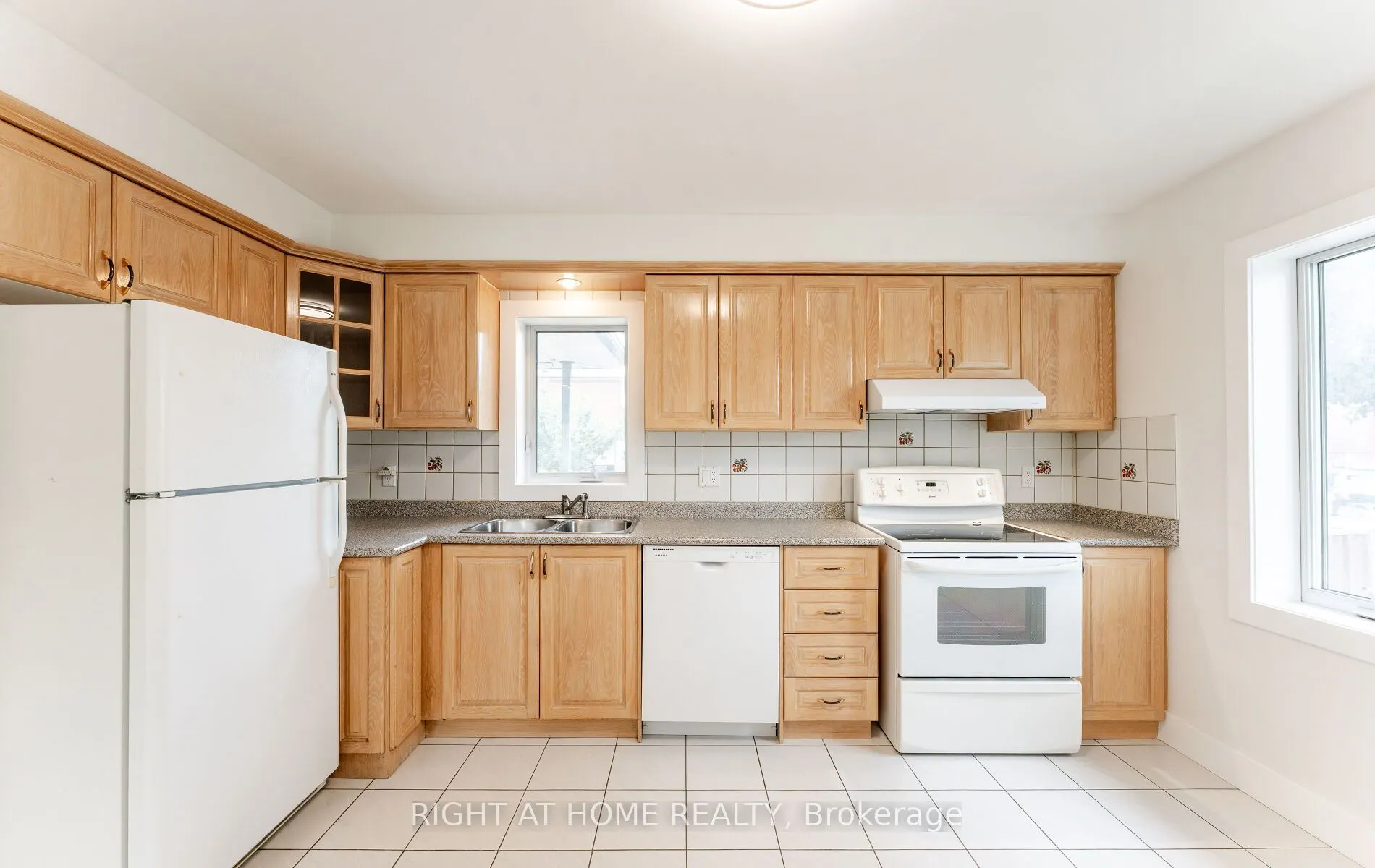 22 Pleasant Home Boulevard