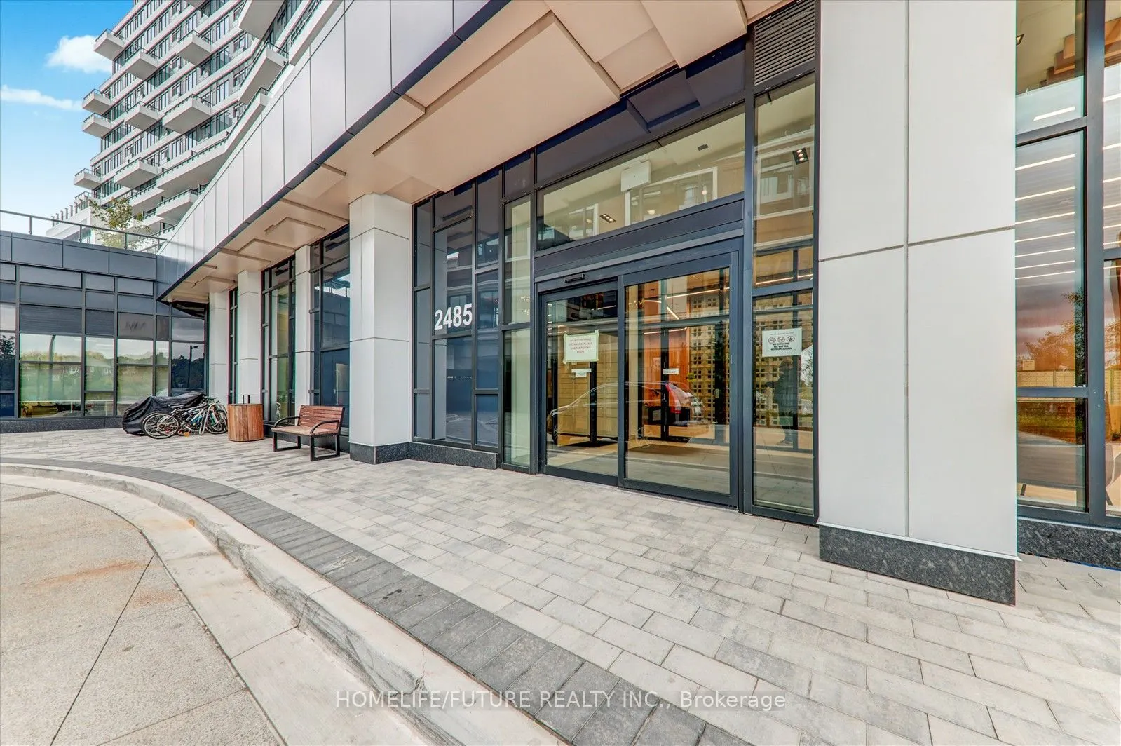 2485 Eglinton Avenue, ## 704