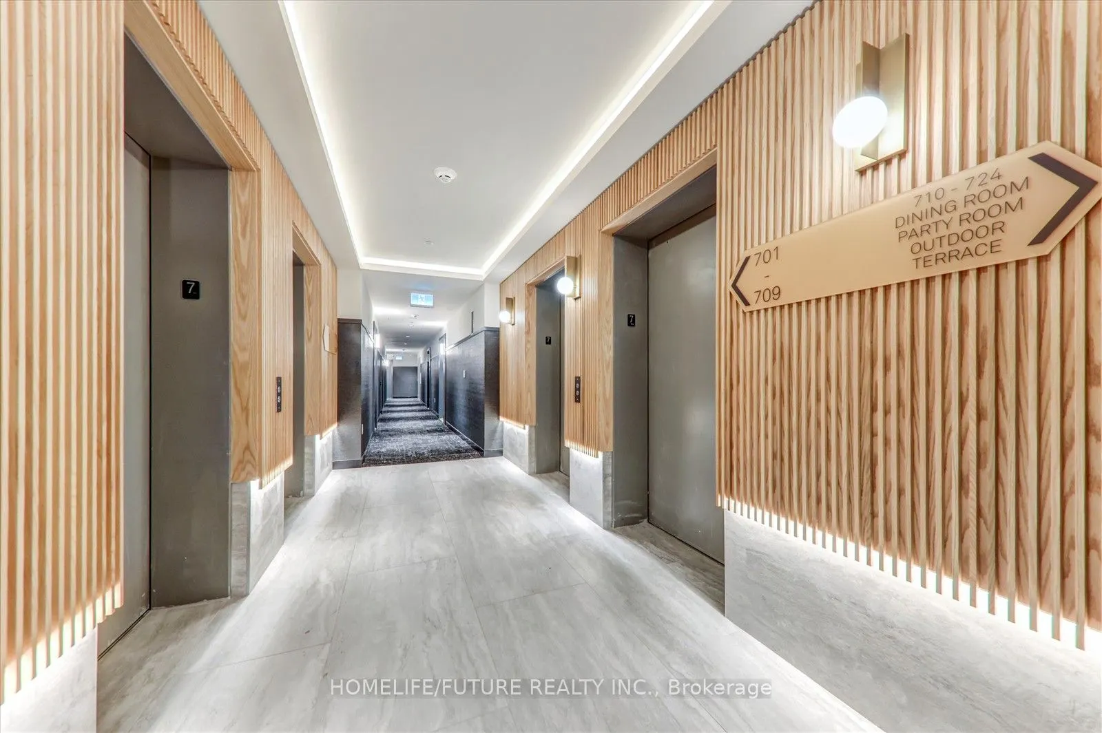 2485 Eglinton Avenue, ## 704