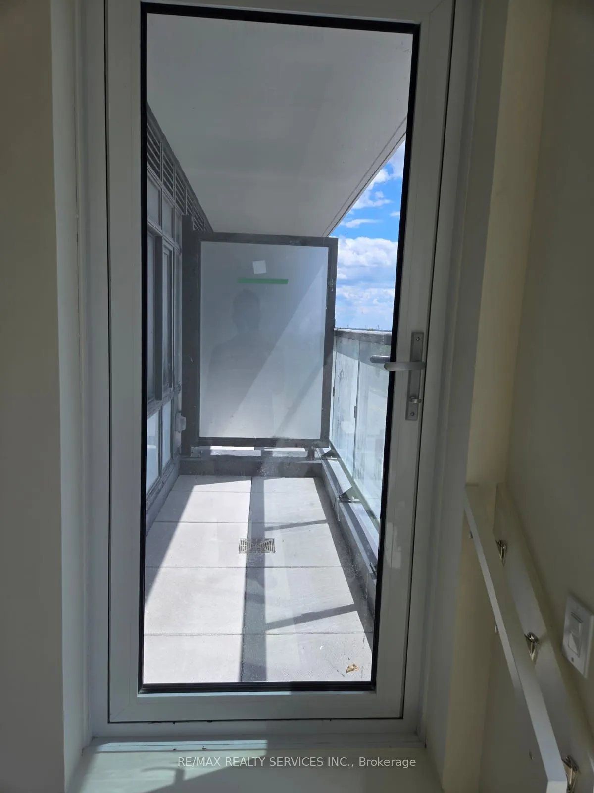 8010 Derry Road, #506
