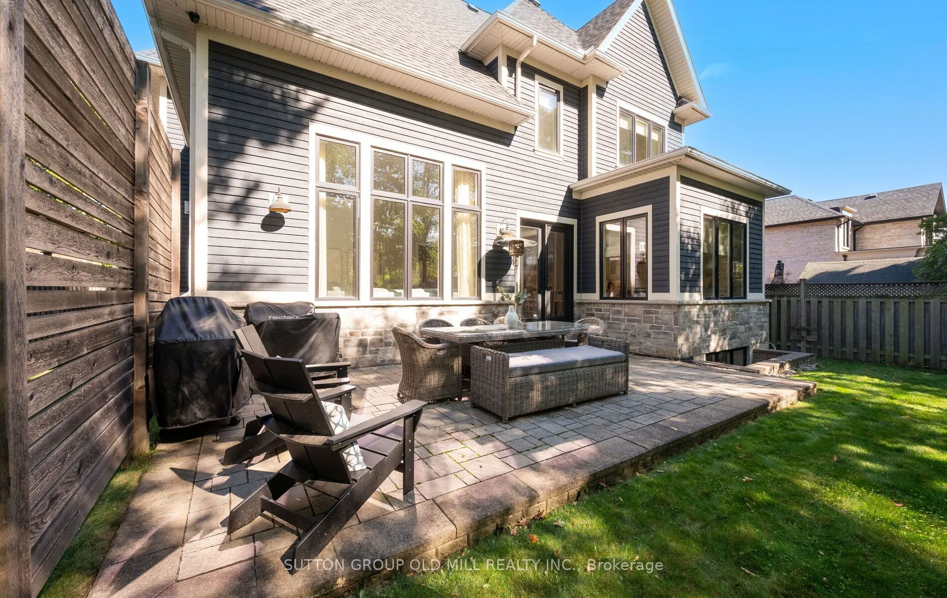 8 Cumberland Drive