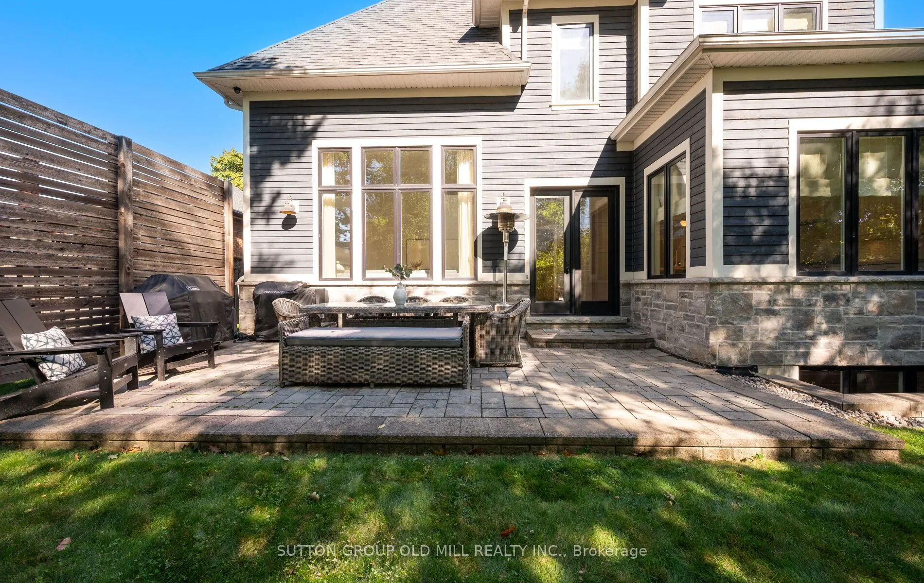 8 Cumberland Drive
