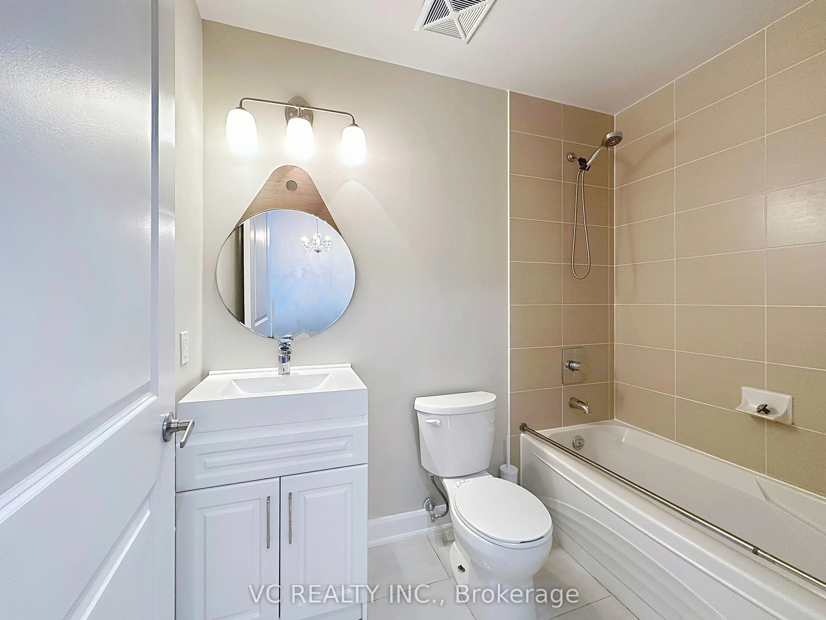 4070 Confederation Parkway E, #301