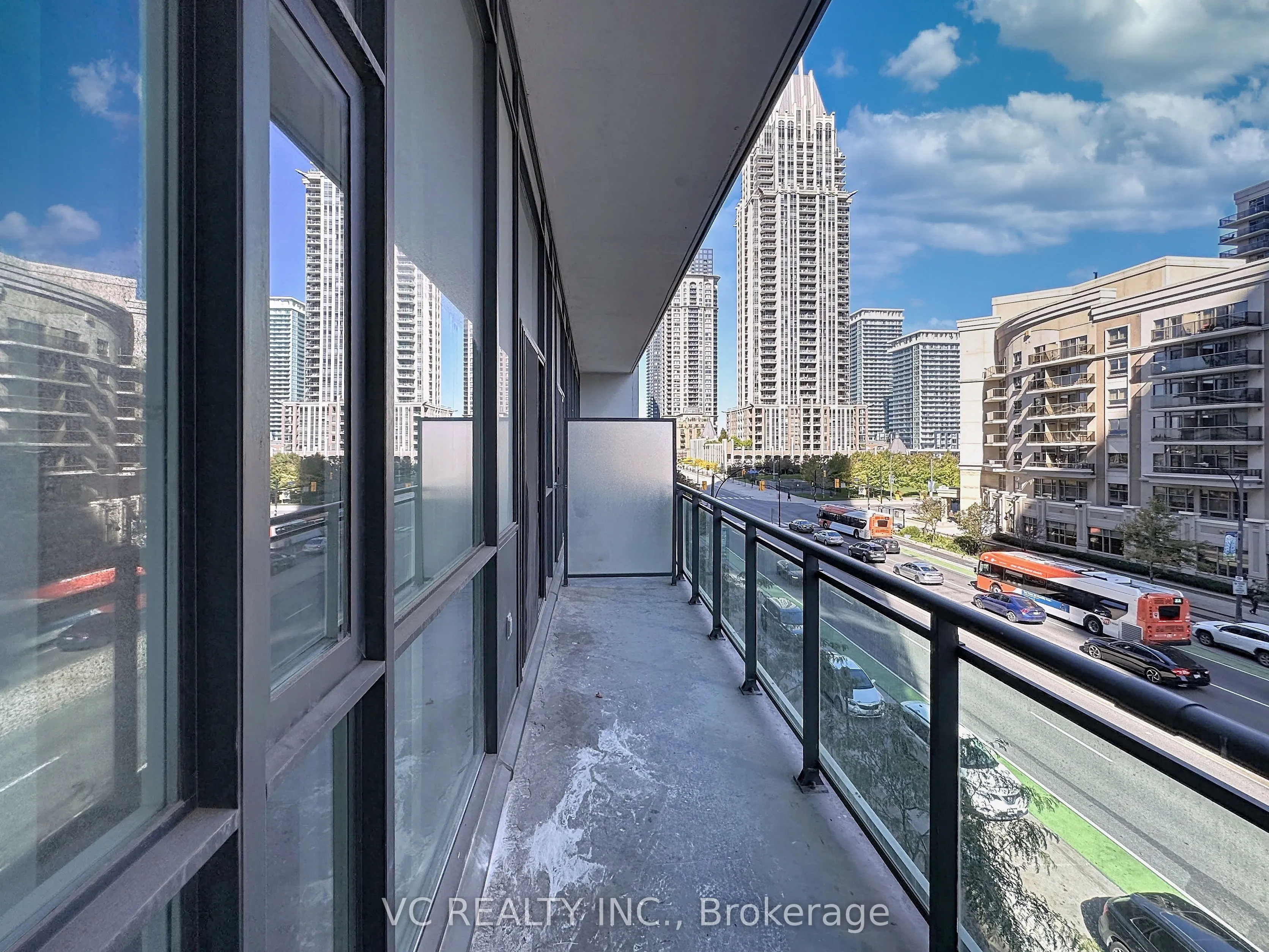 4070 Confederation Parkway E, #301