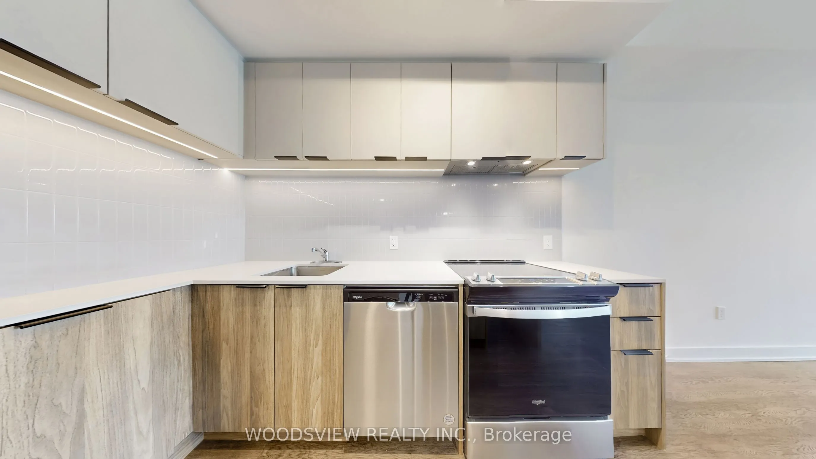 185 Enfield Place, #2709