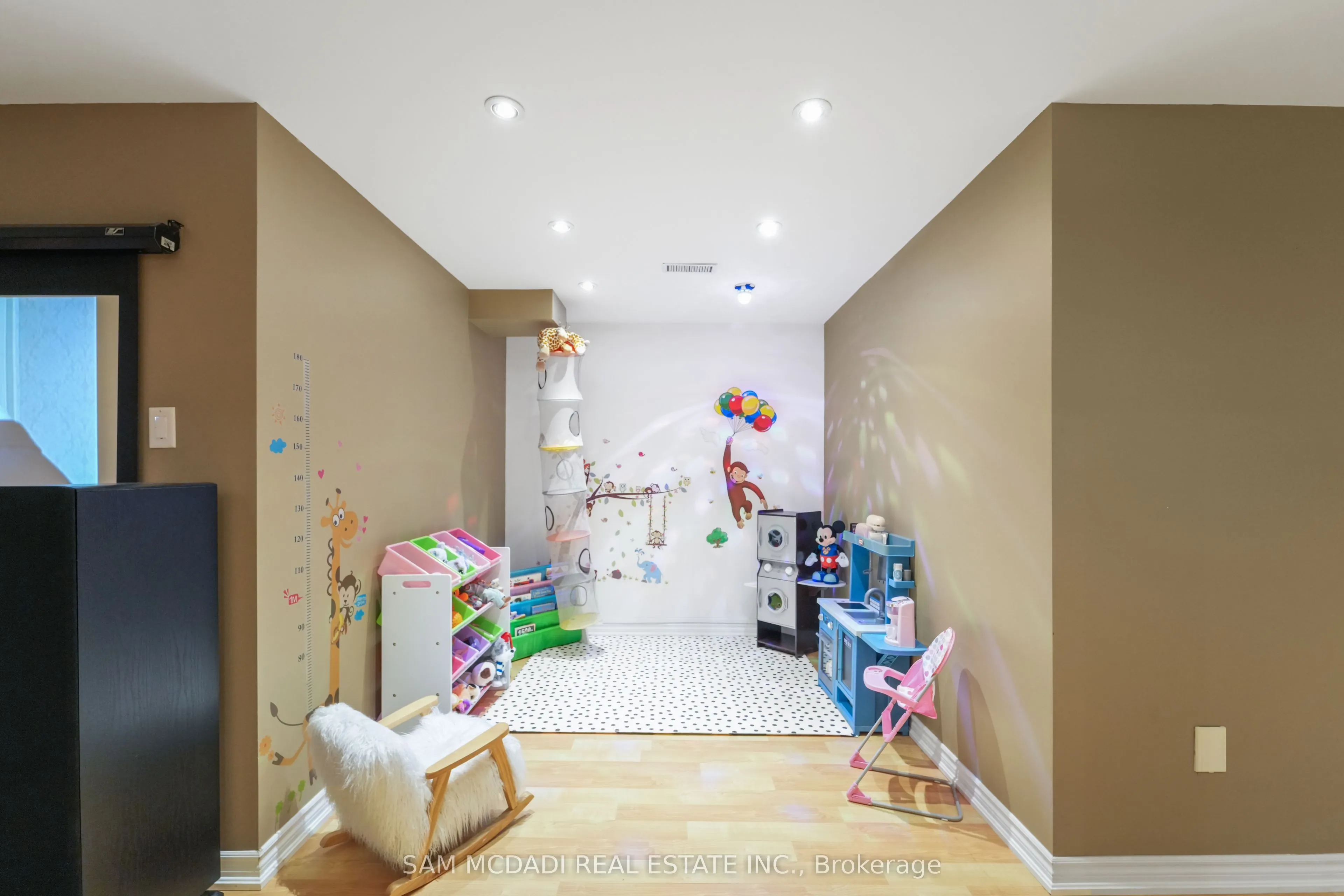 57 Milfoil Street