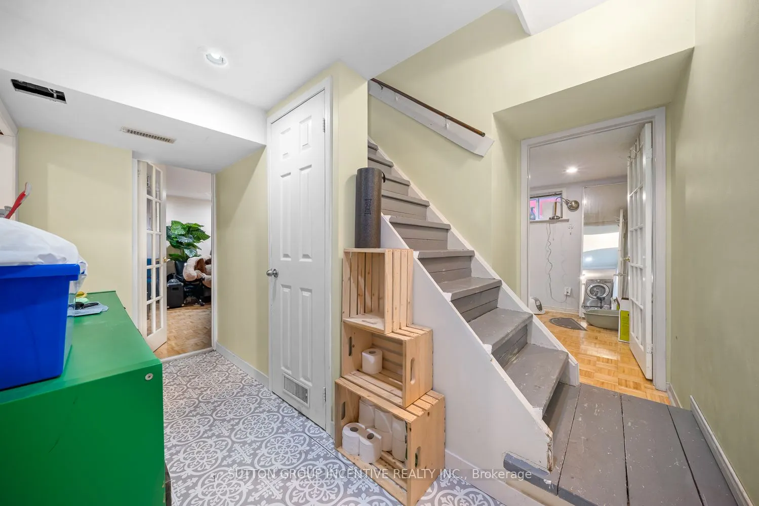 65 Barrhead Crescent