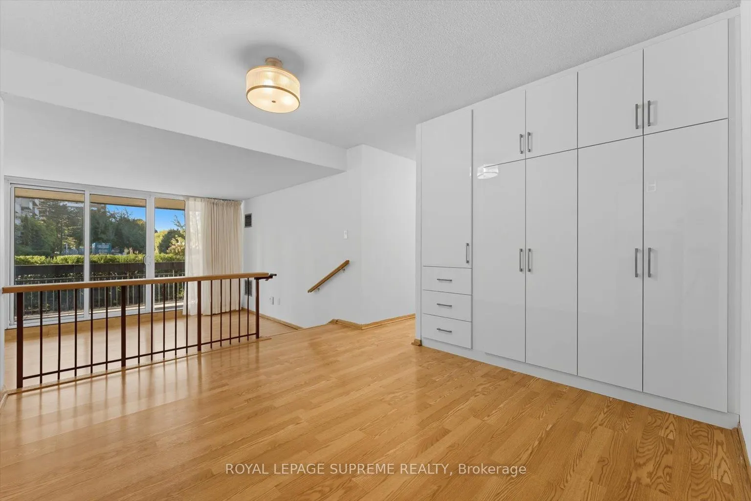 270 Scarlett Road, #107