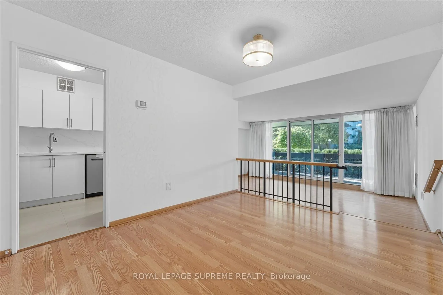 270 Scarlett Road, #107