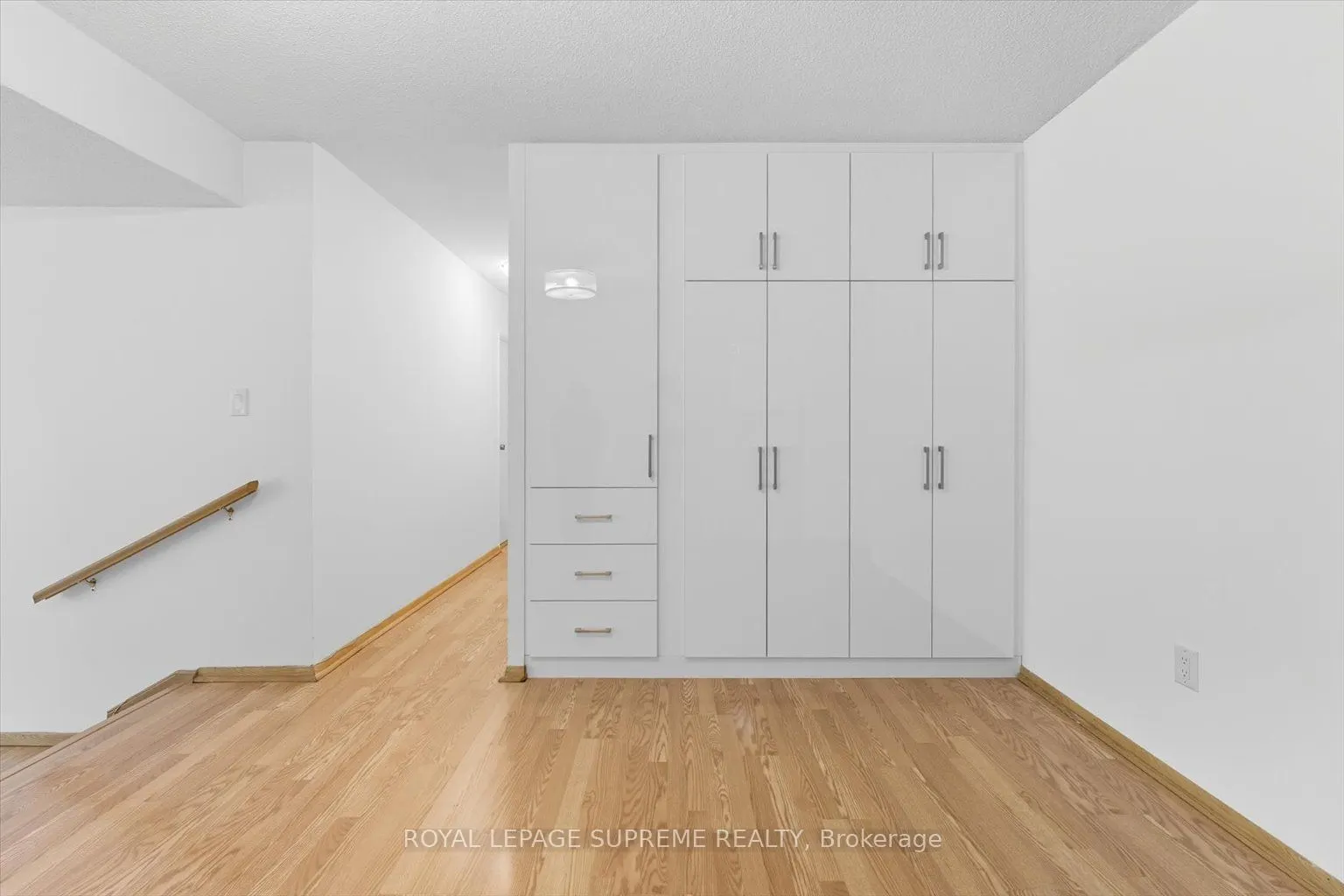 270 Scarlett Road, #107
