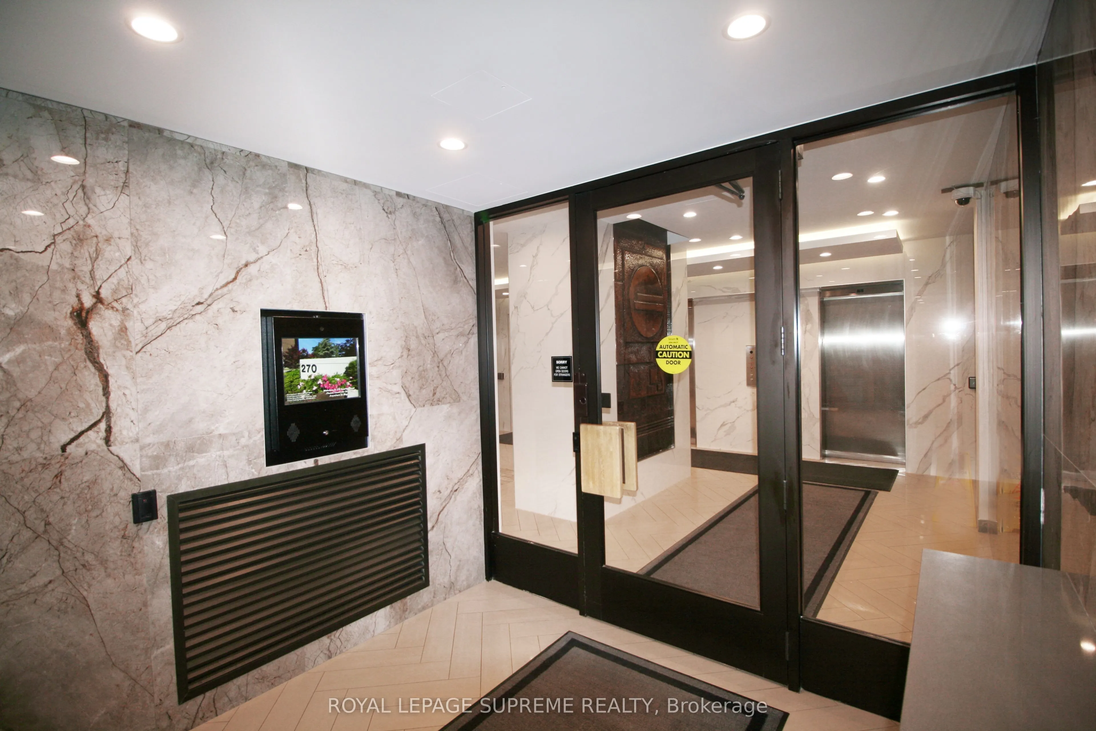 270 Scarlett Road, #107
