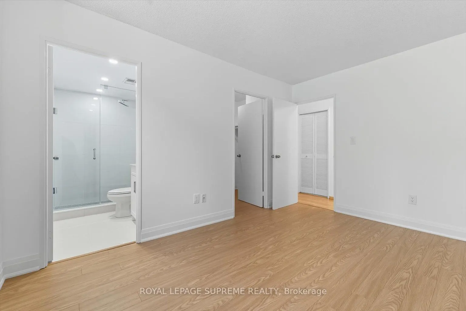 270 Scarlett Road, #107