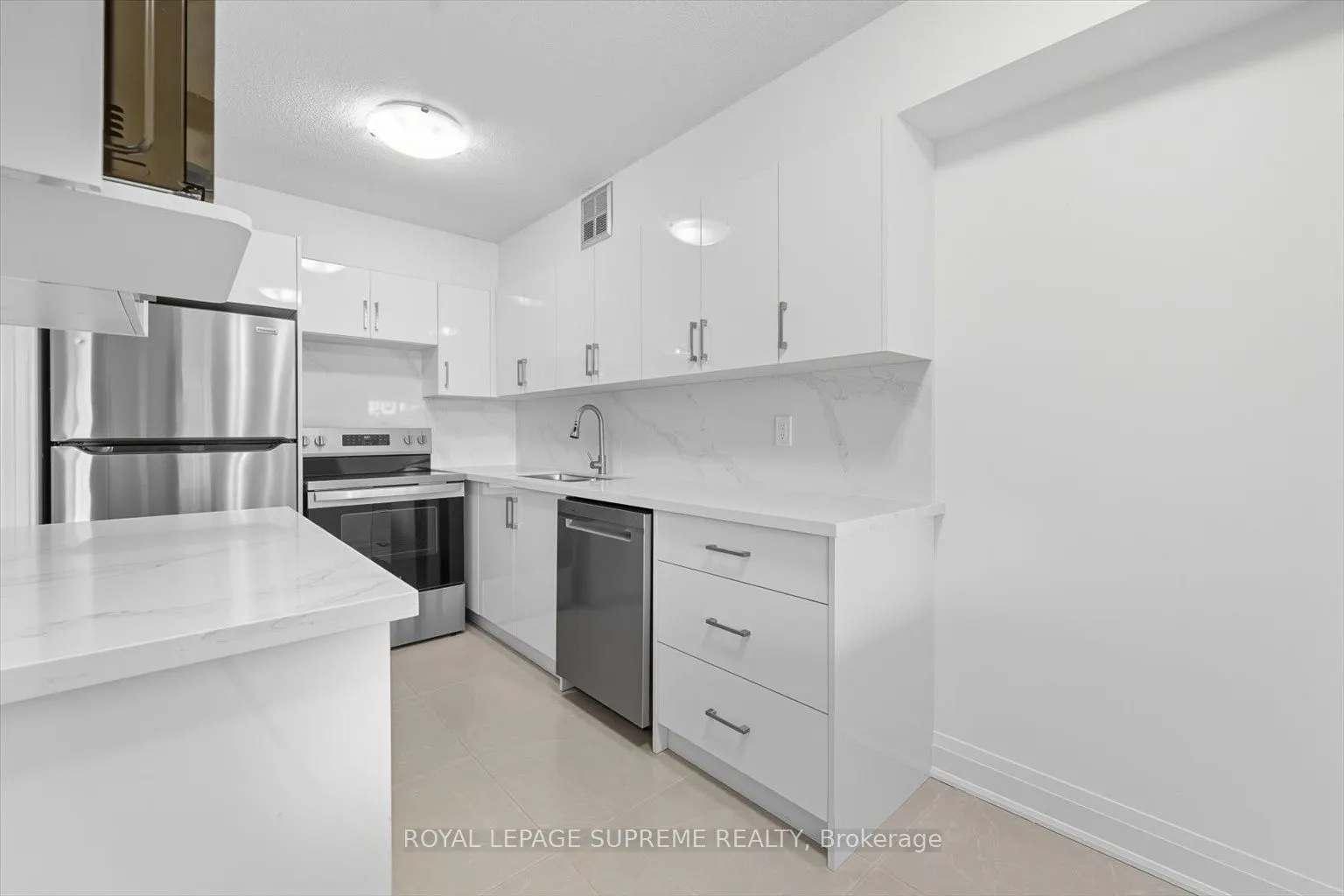 270 Scarlett Road, #107