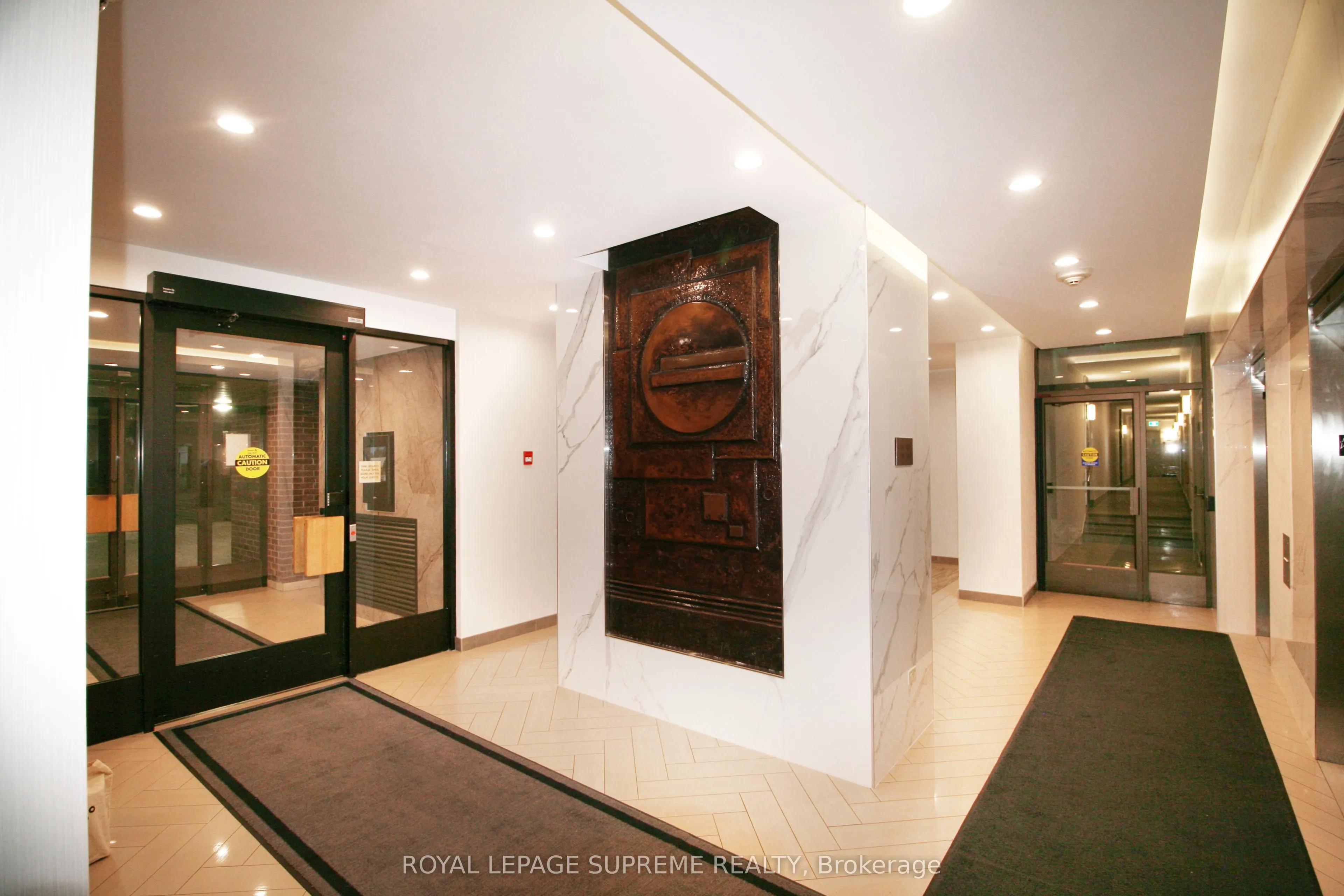 270 Scarlett Road, #107