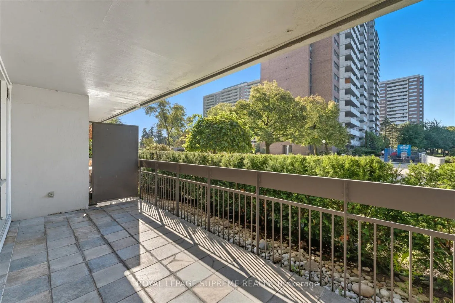 270 Scarlett Road, #107
