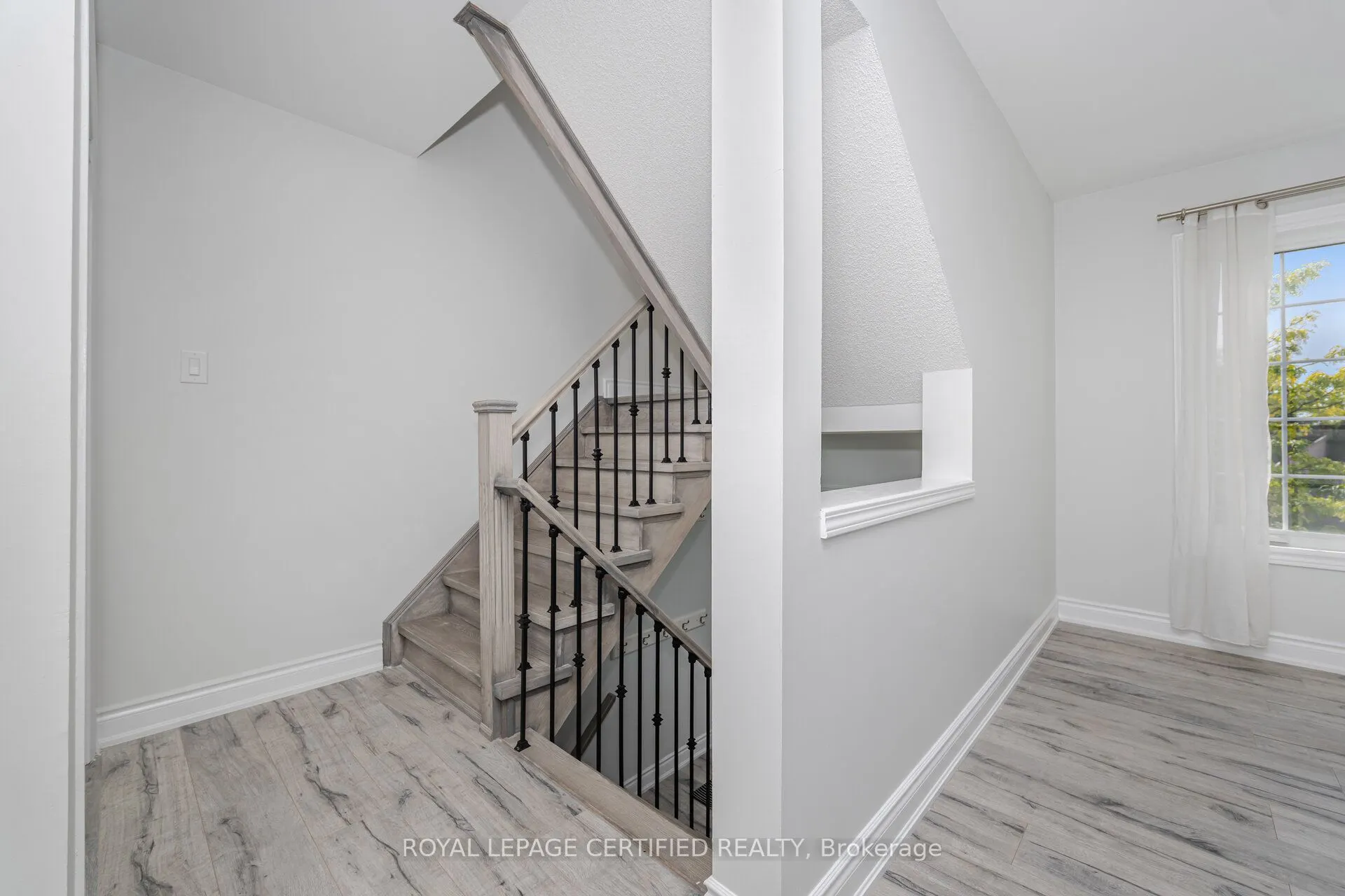 123 Dunlop Court