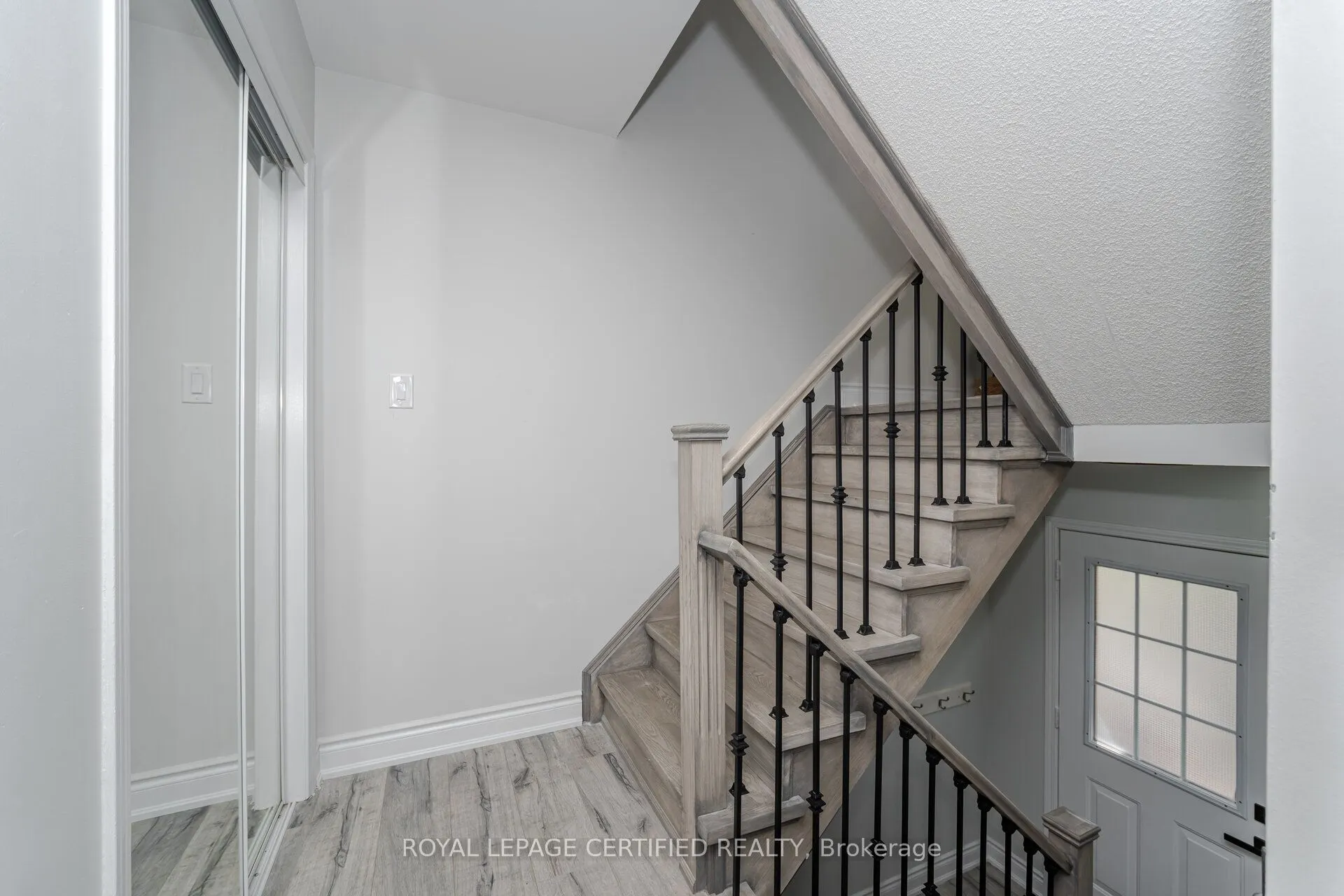 123 Dunlop Court
