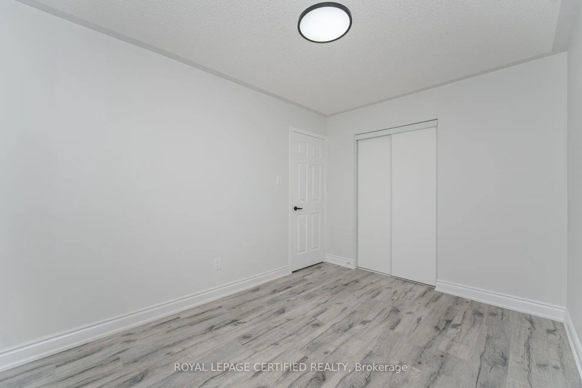 123 Dunlop Court