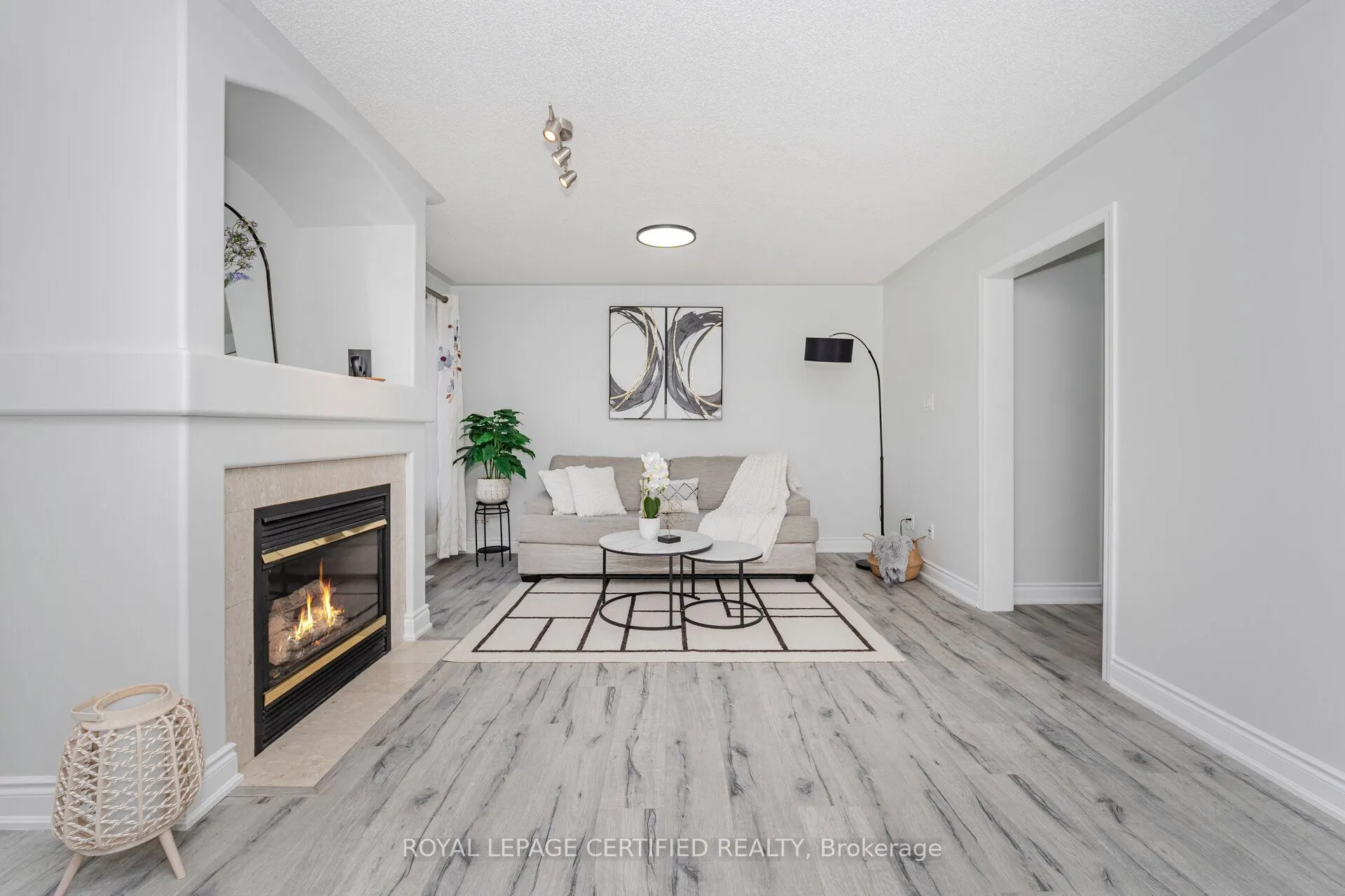 123 Dunlop Court