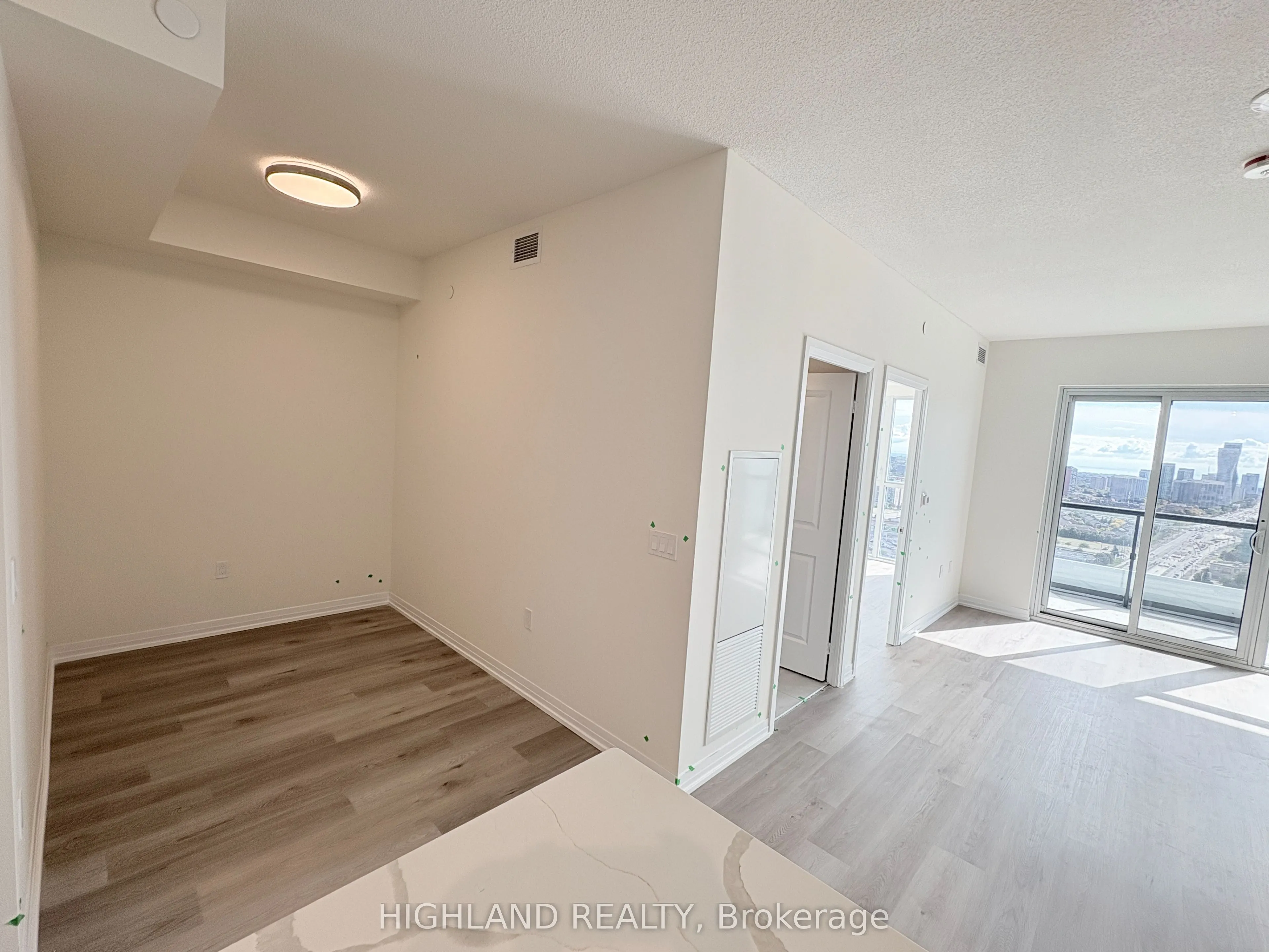 15 Watergarden Drive, #2502