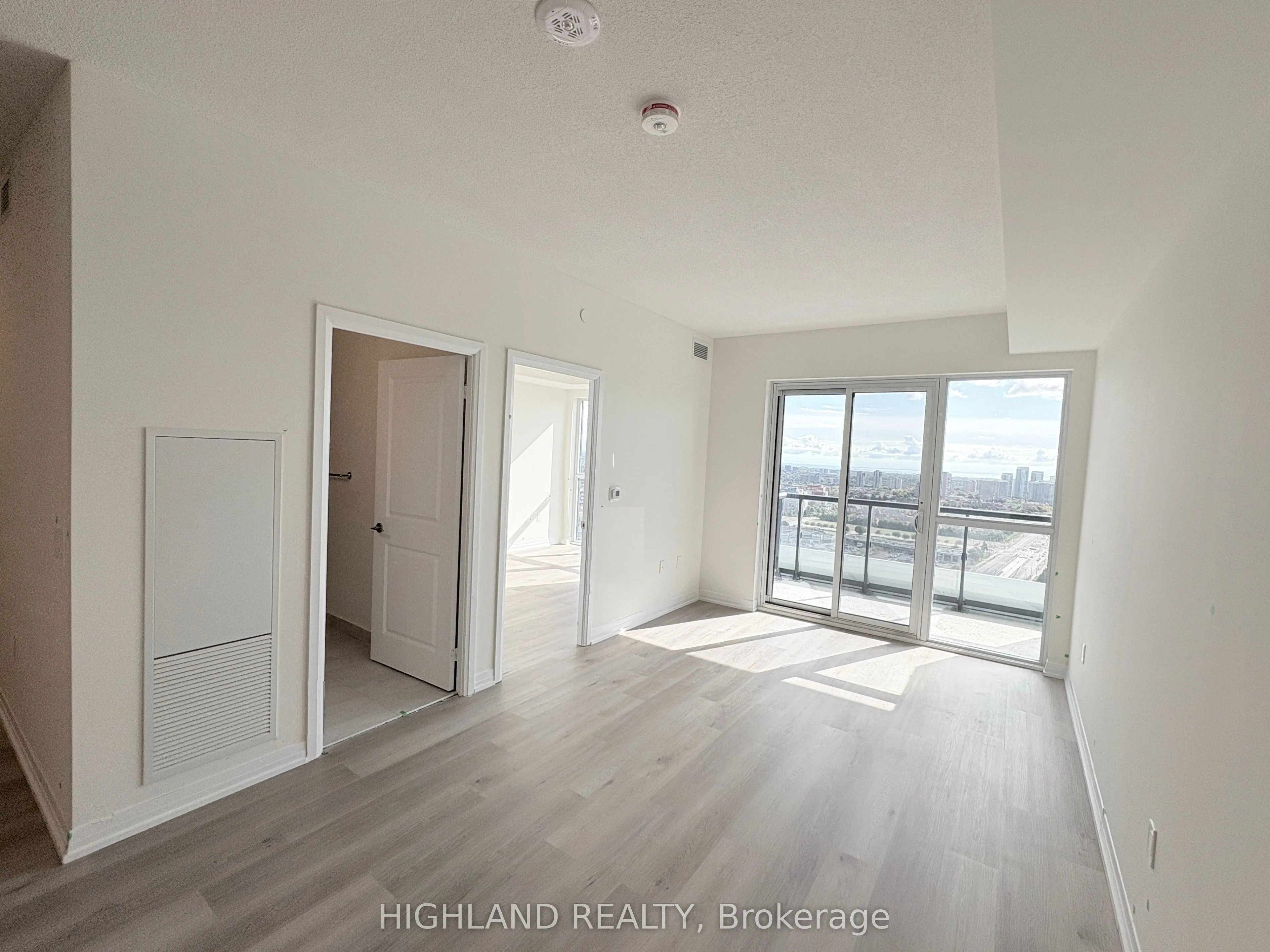 15 Watergarden Drive, #2502