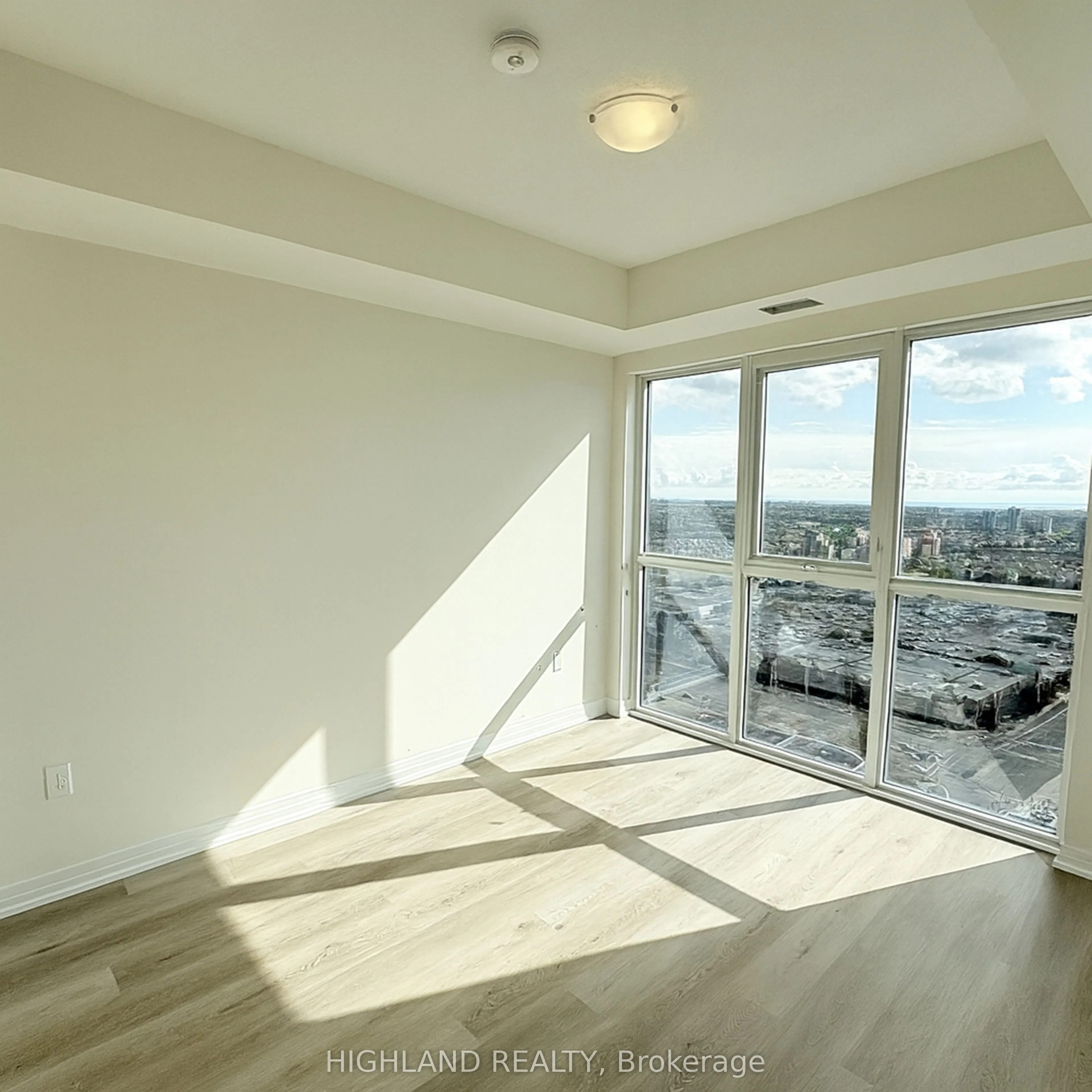 15 Watergarden Drive, #2502
