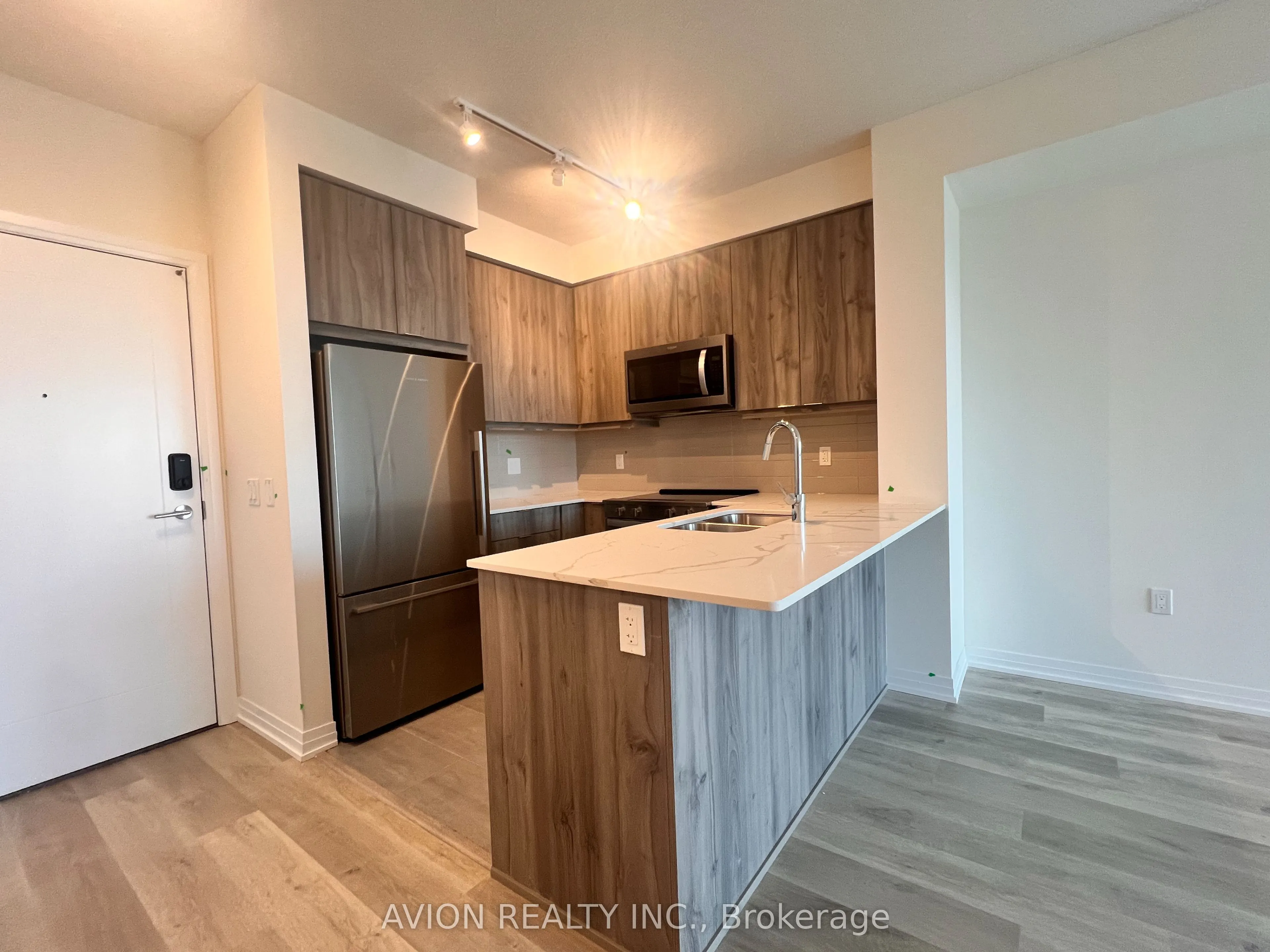 15 Watergarden Drive, #1903