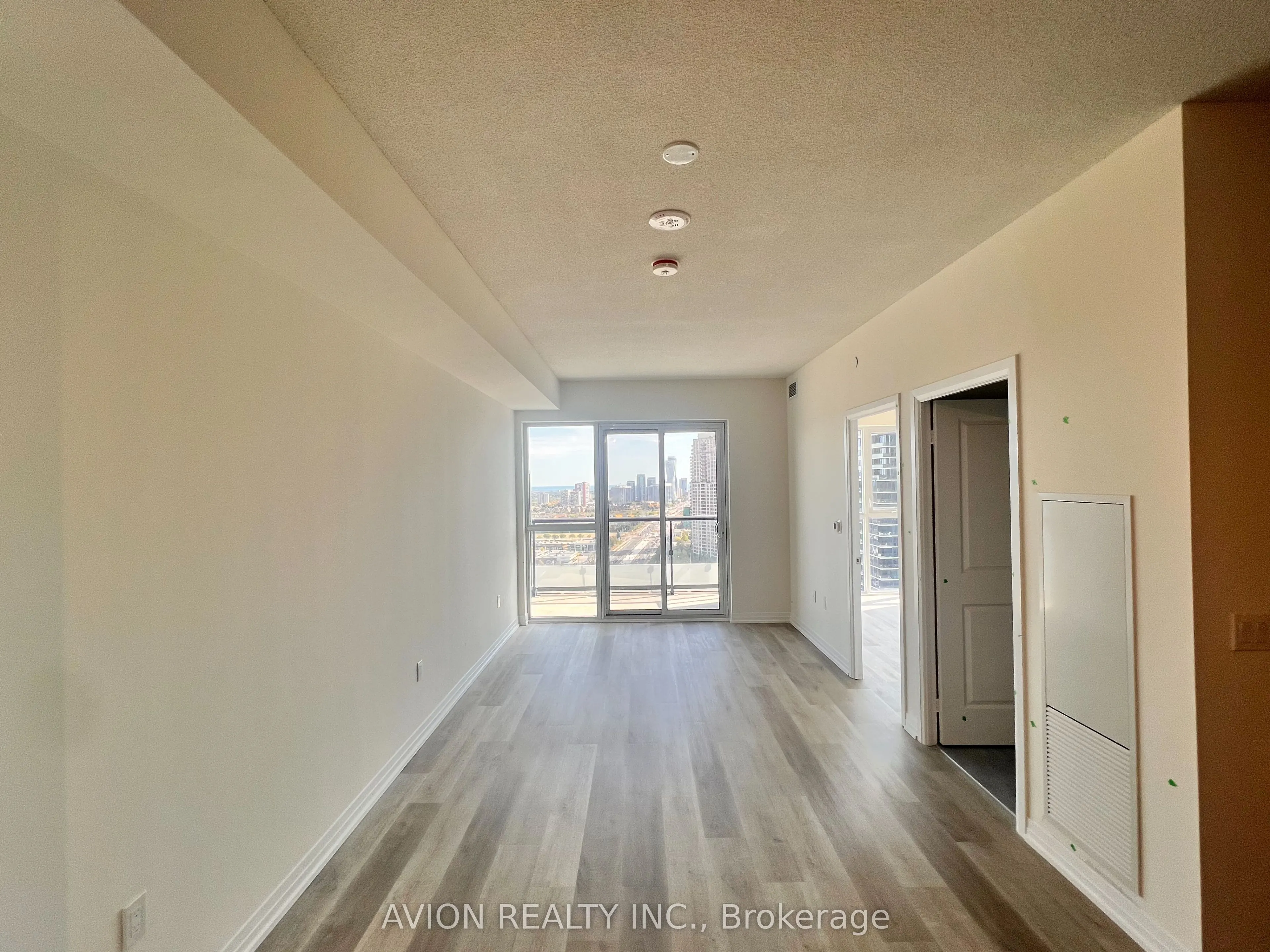 15 Watergarden Drive, #1903