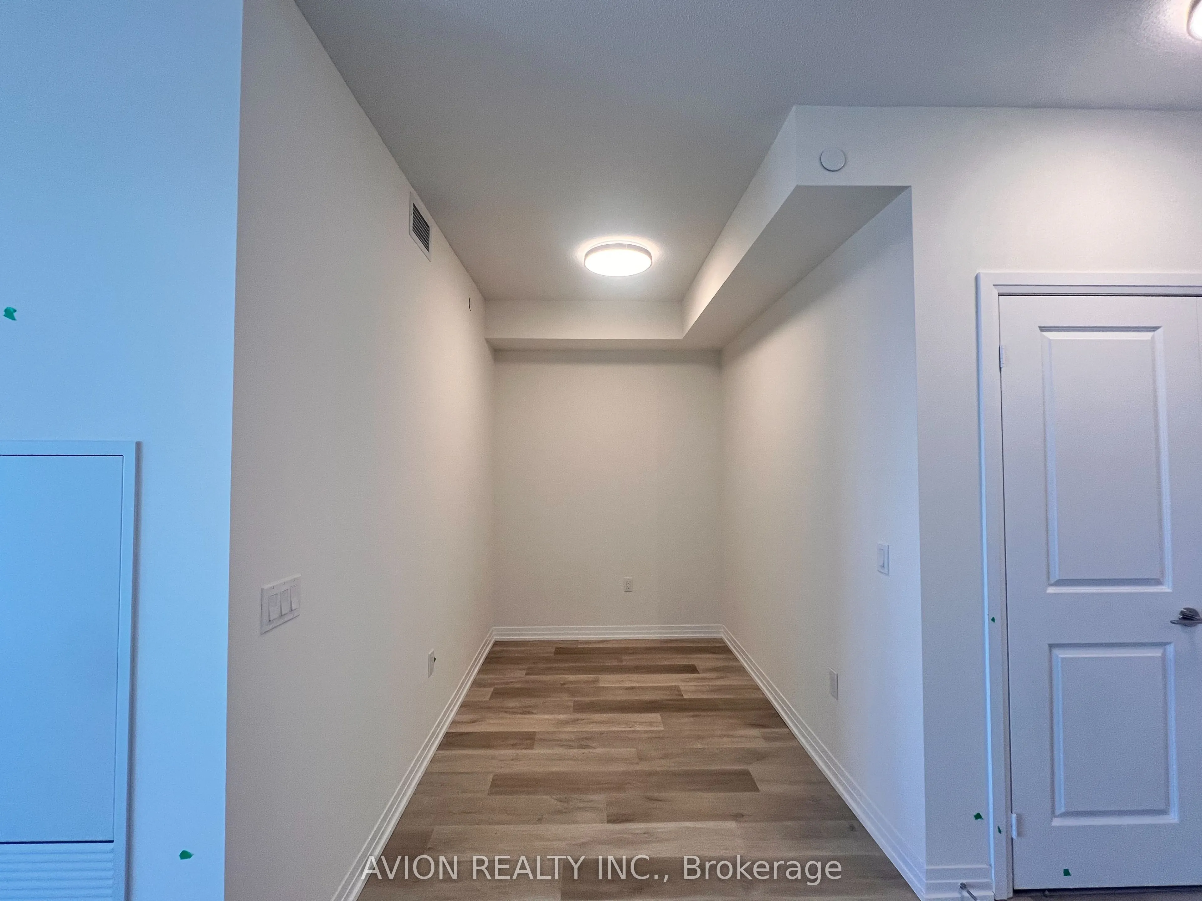 15 Watergarden Drive, #1903
