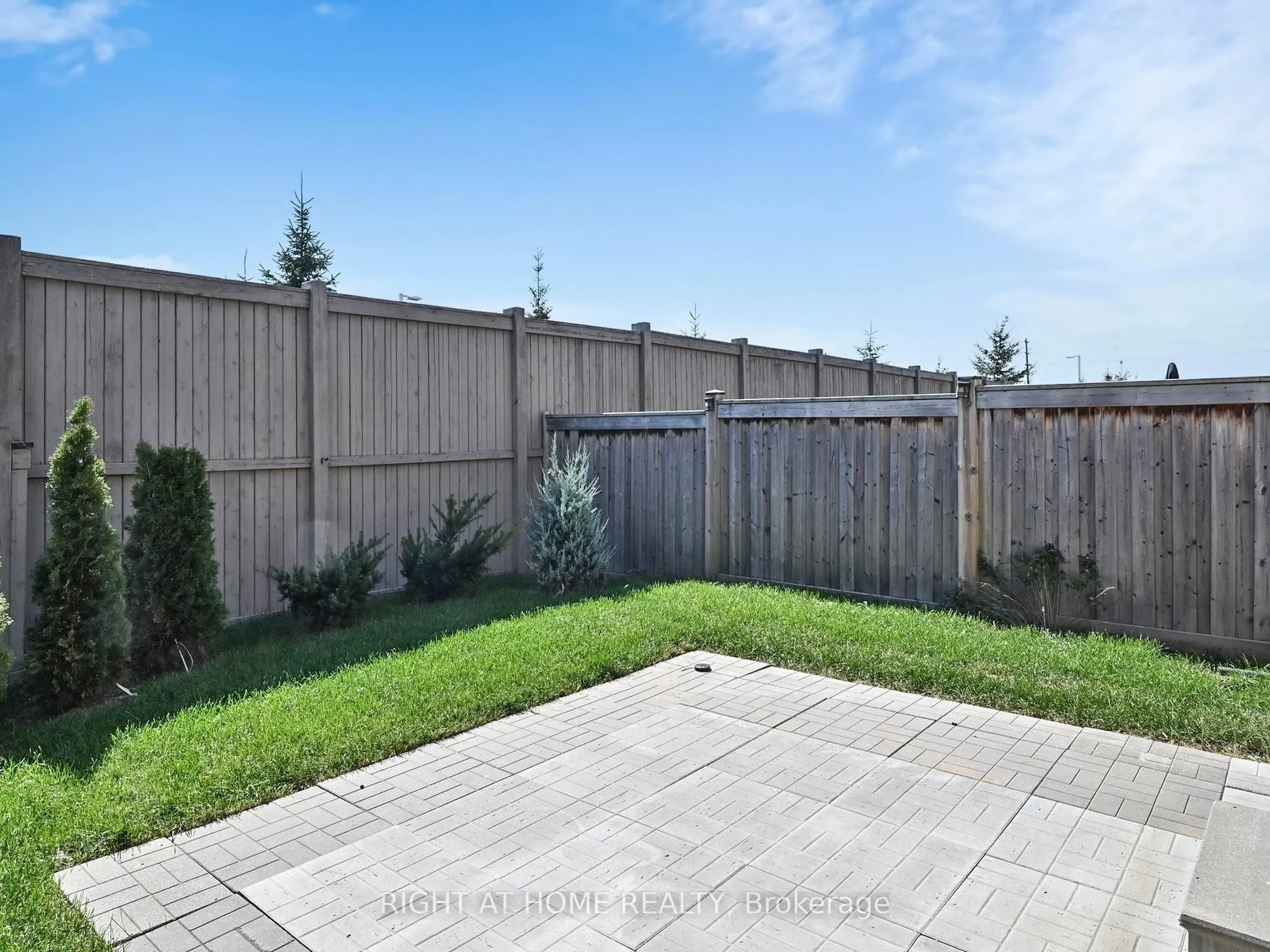 537 Vaughan Court