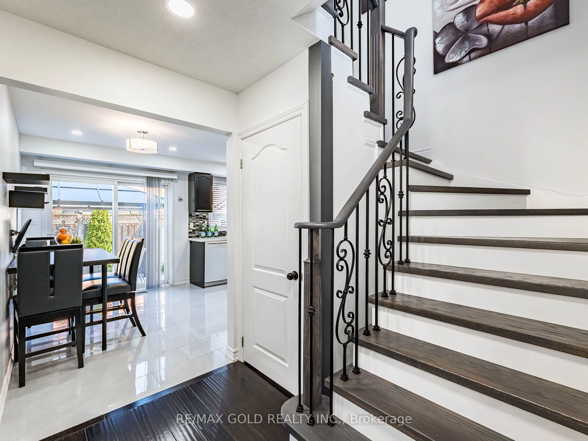 43 Sunnyview Road