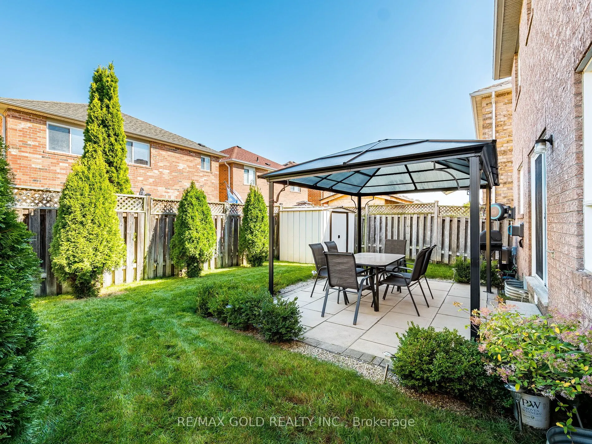 43 Sunnyview Road