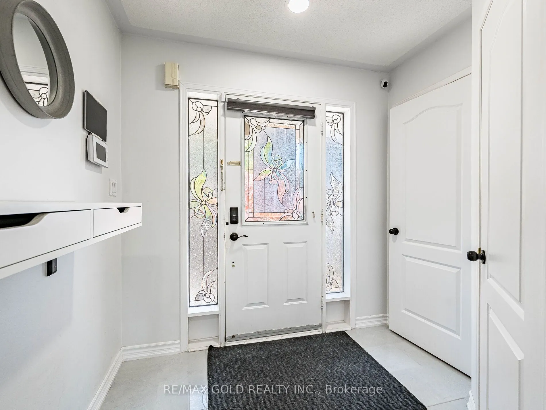 43 Sunnyview Road