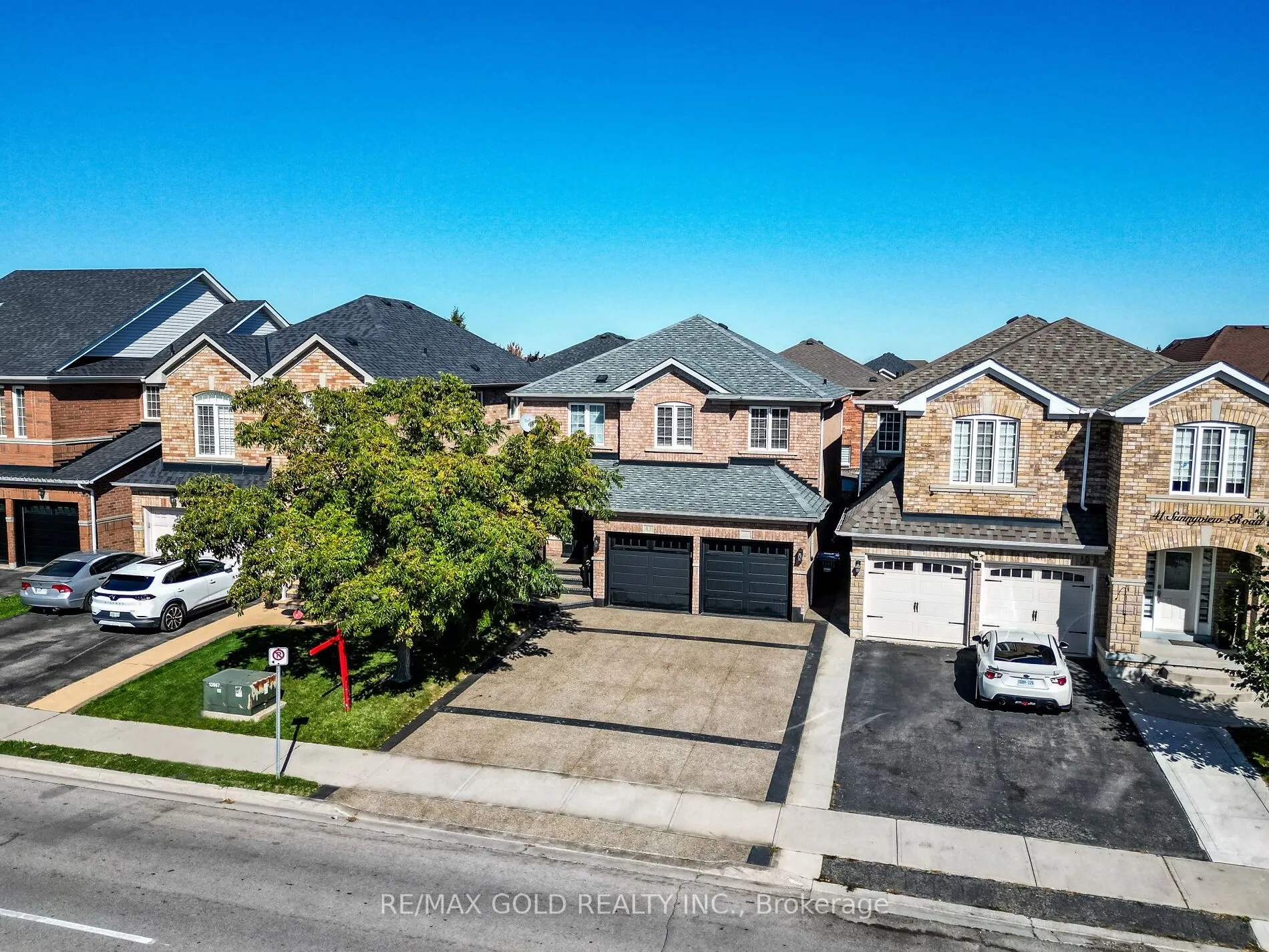 43 Sunnyview Road