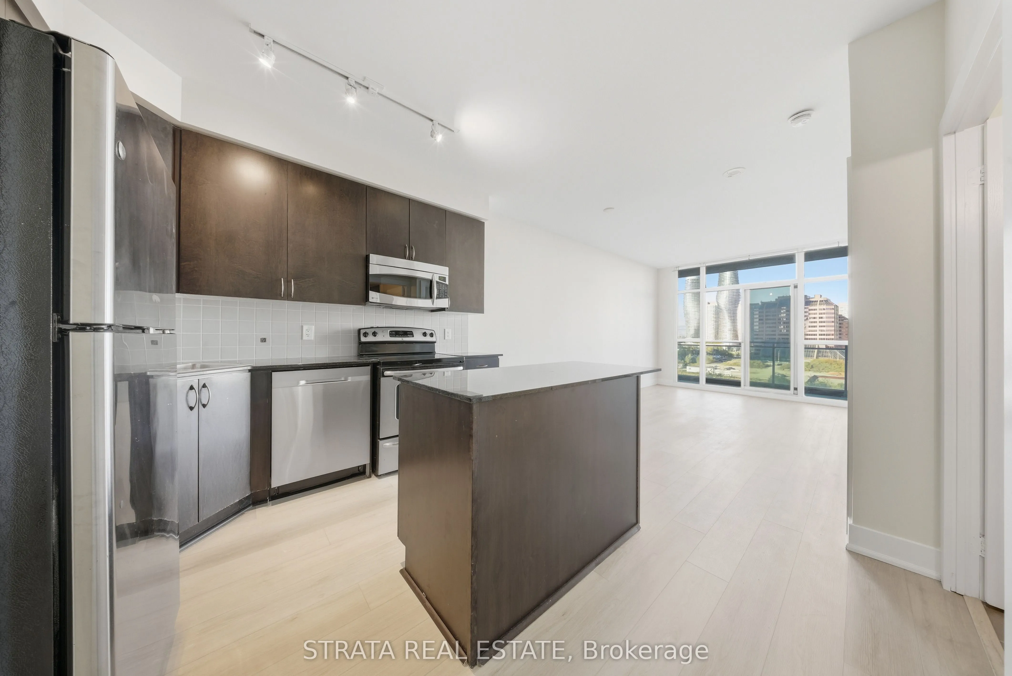 223 Webb Drive, #604