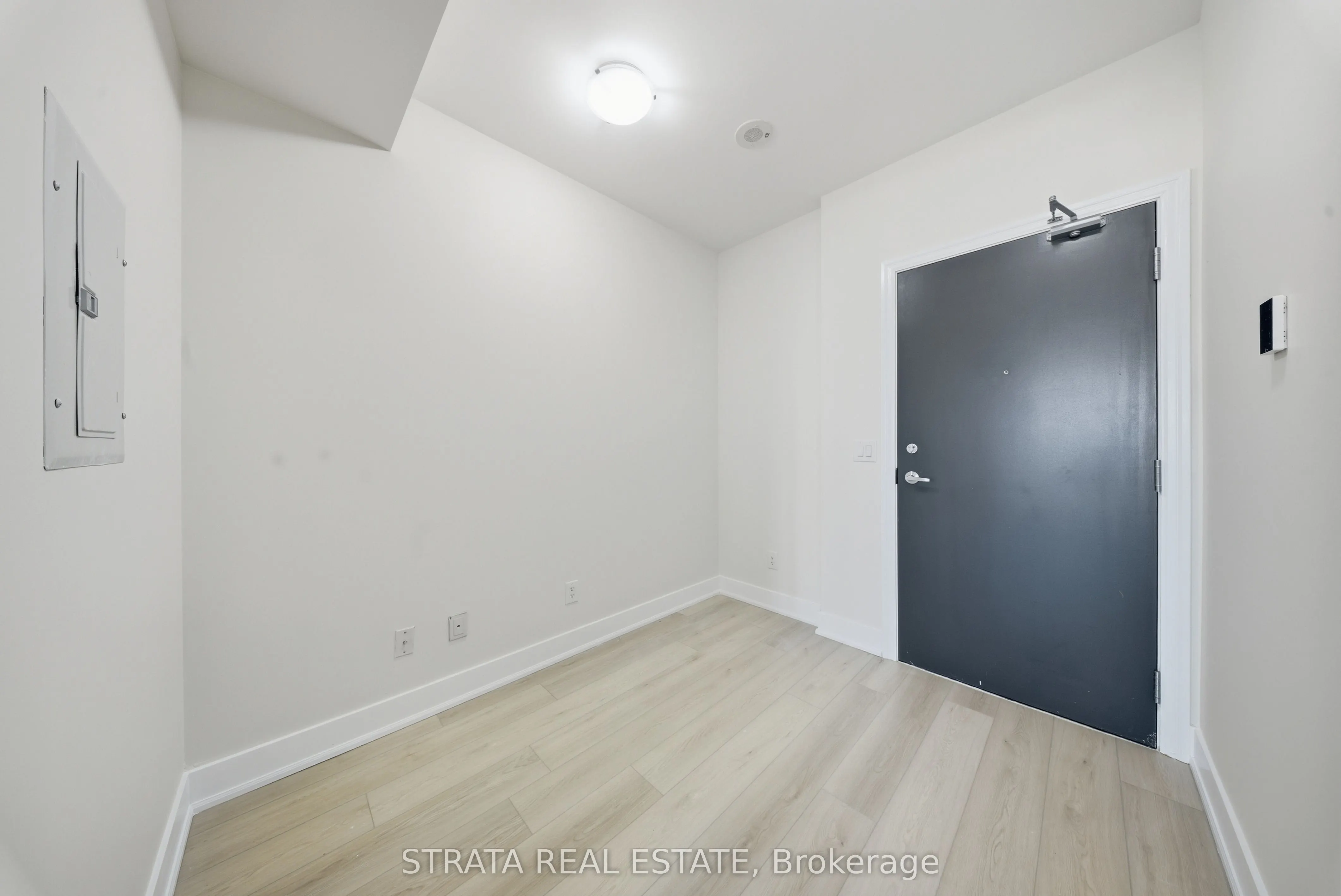 223 Webb Drive, #604