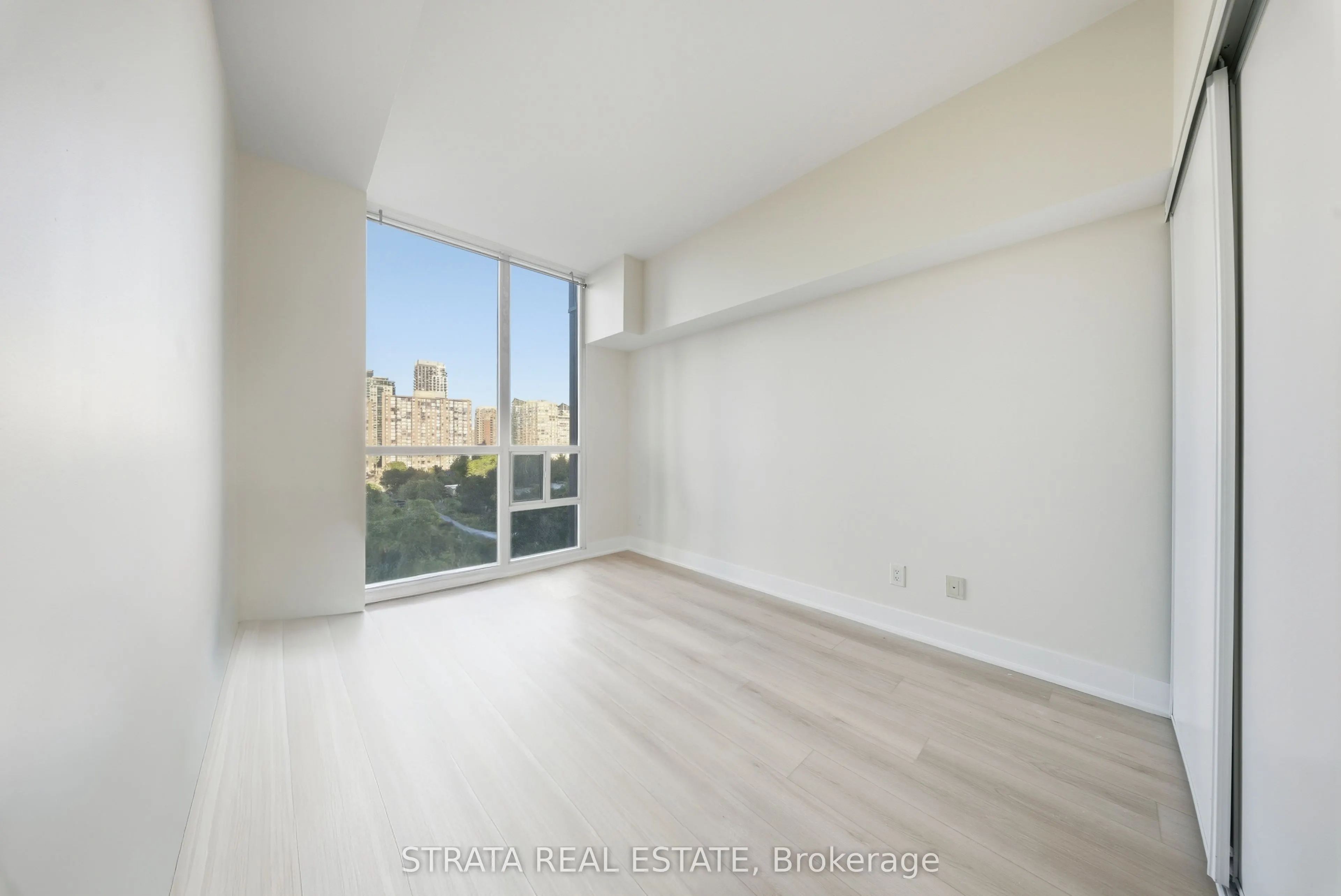 223 Webb Drive, #604