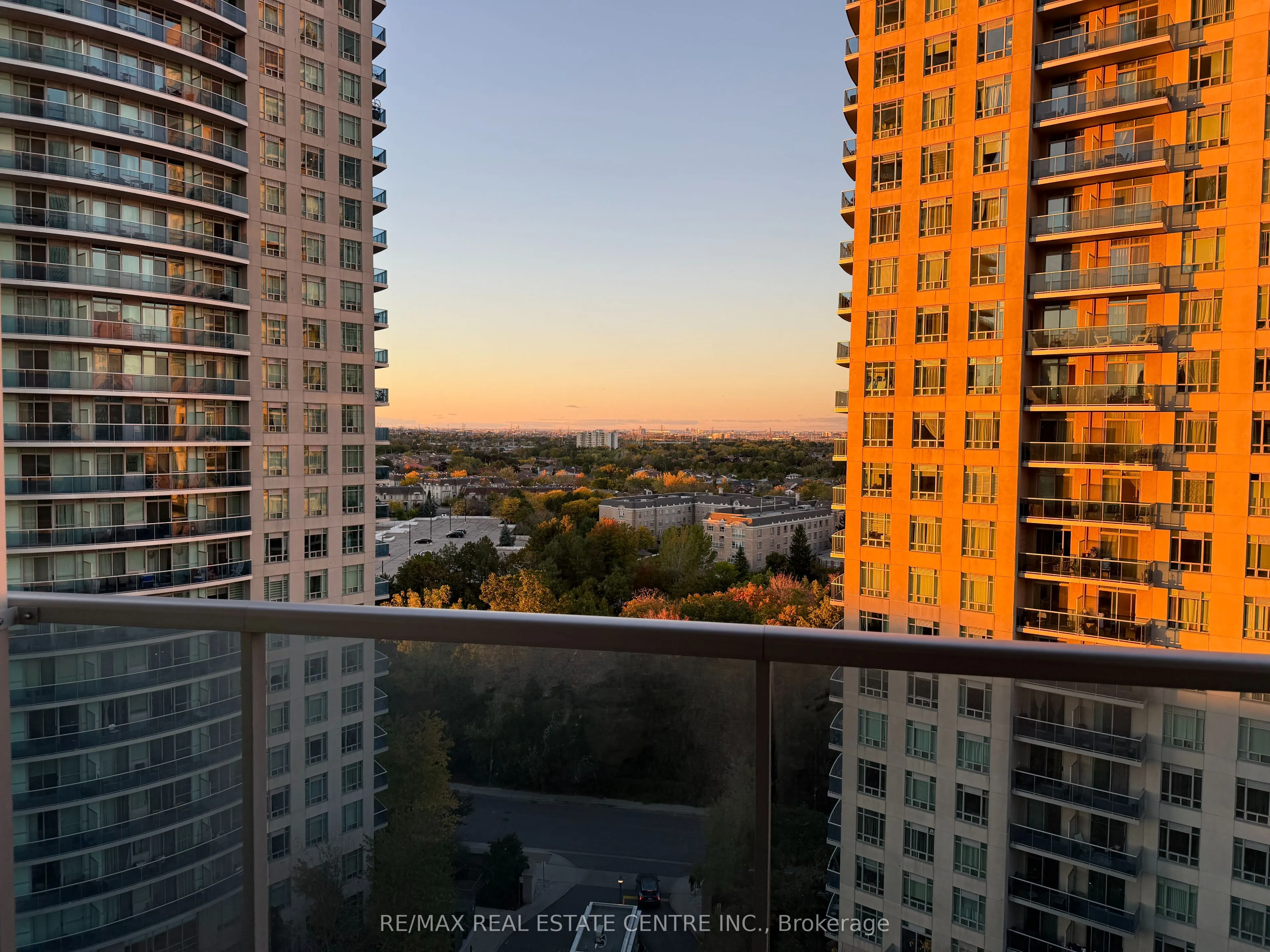 70 Absolute Avenue, #1302