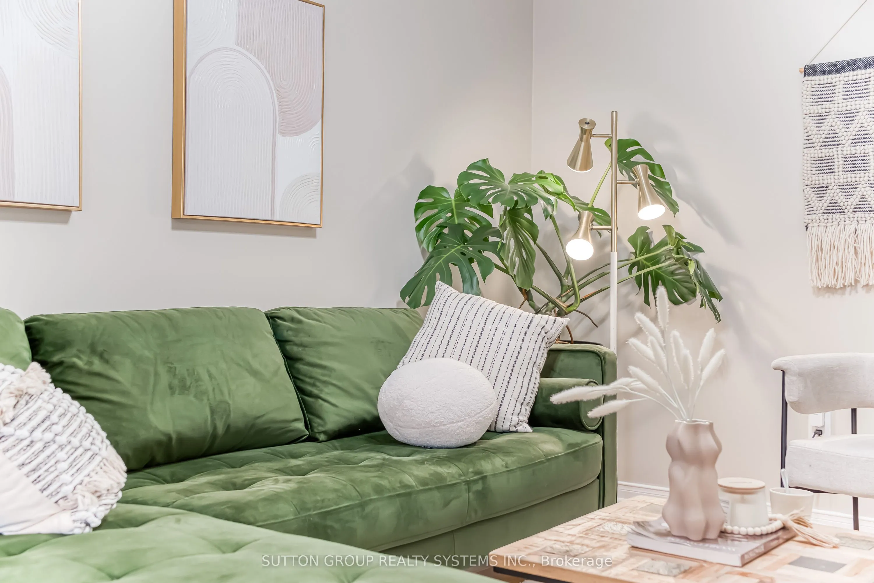 455 Apache Court, #129