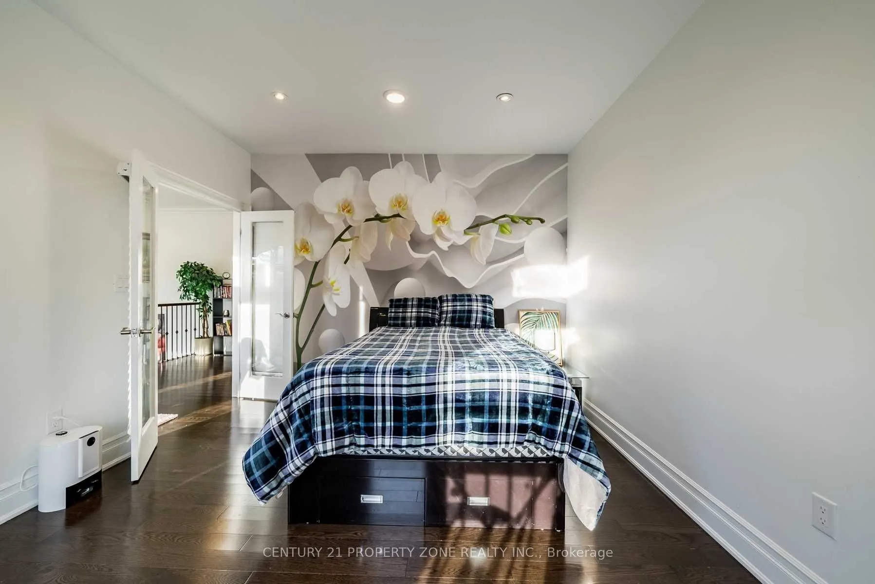 2981 Bovaird Drive W