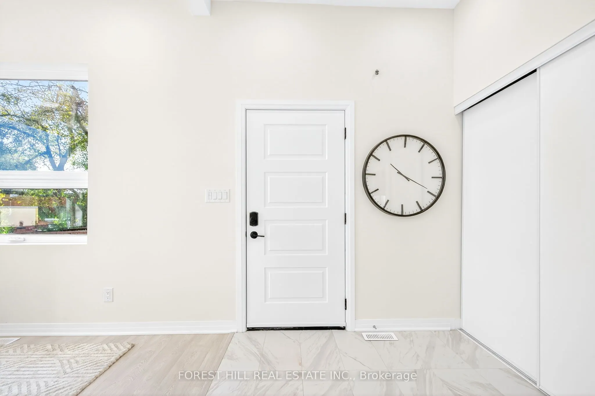 49 William Cragg Drive, #R