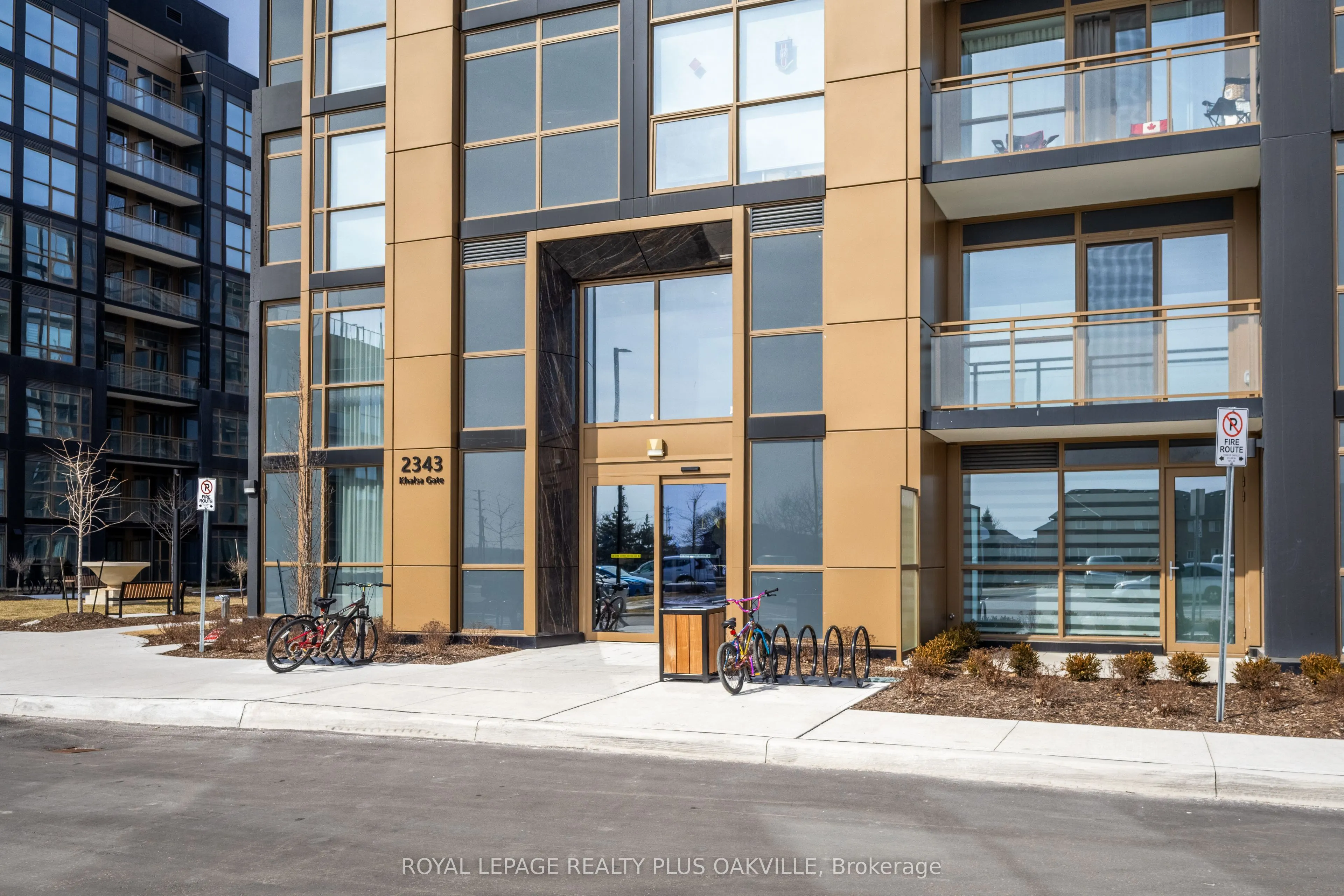 2343 Khalsa Gate, #330