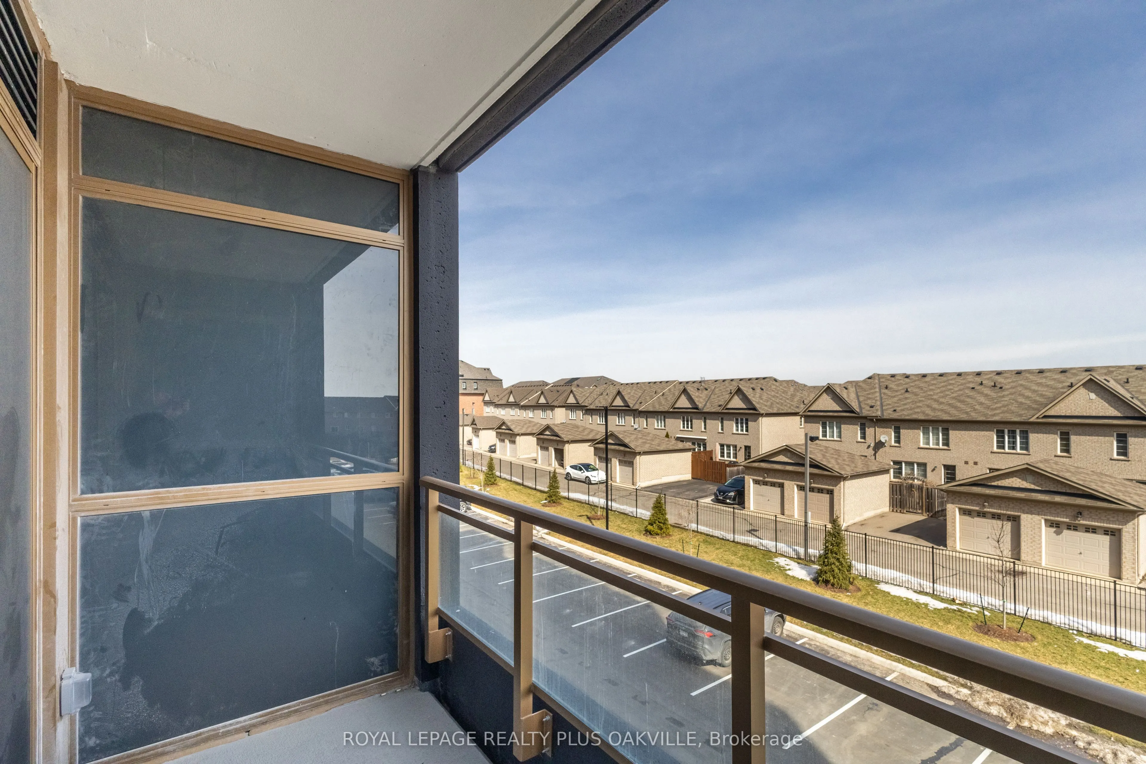 2343 Khalsa Gate, #330
