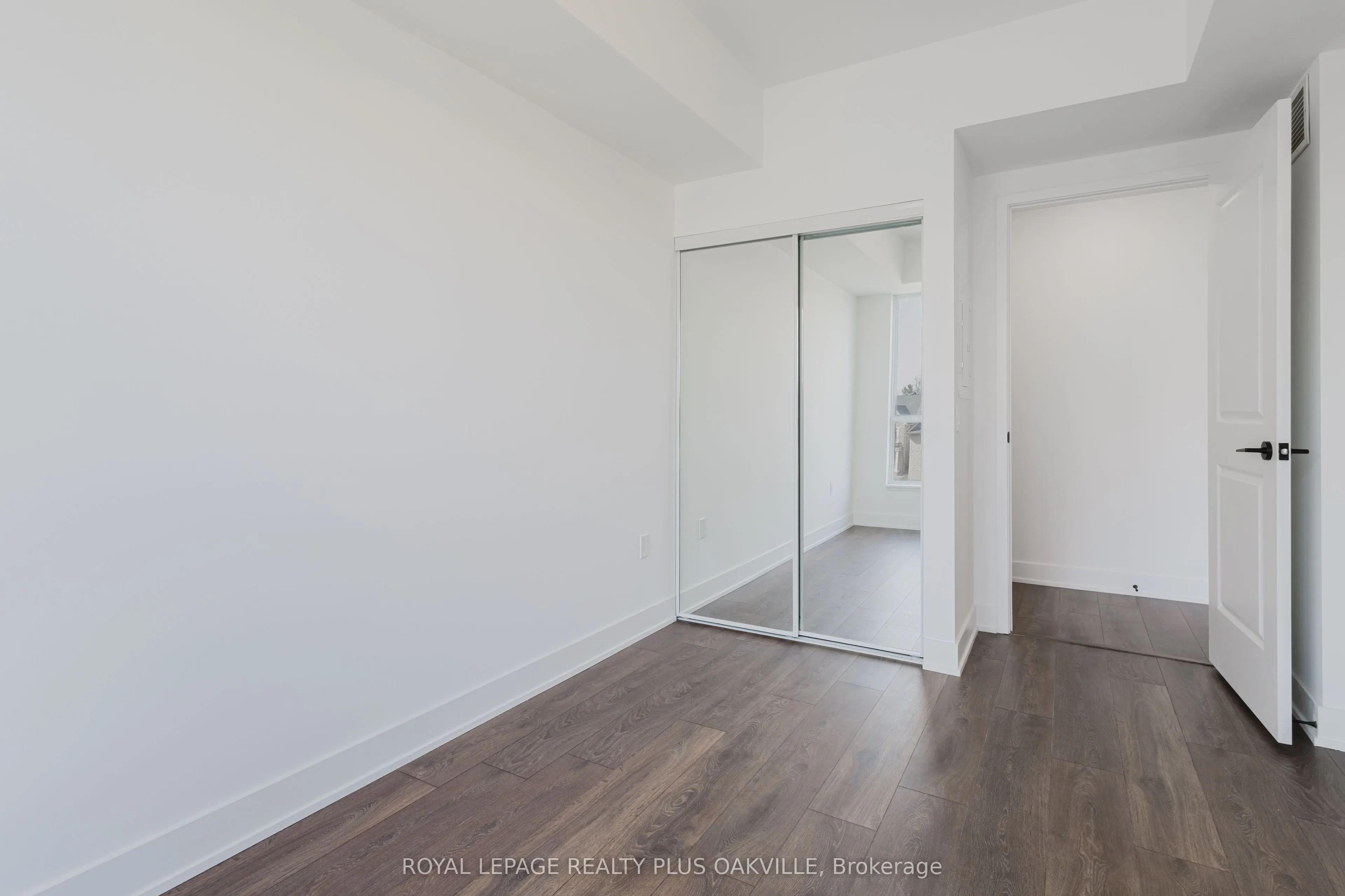 2343 Khalsa Gate, #330